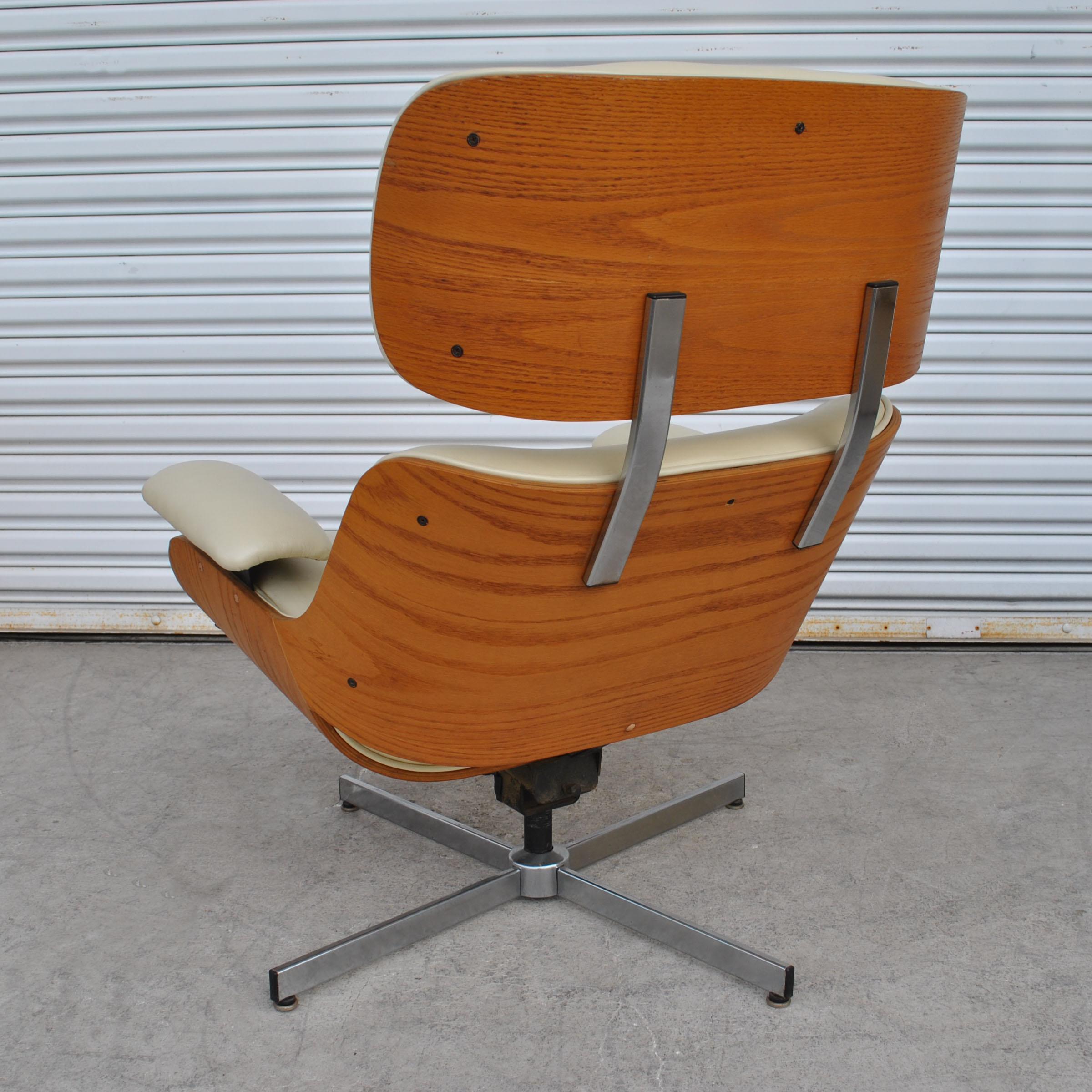 American Vintage Midcentury Plycraft Leather Lounge Chair