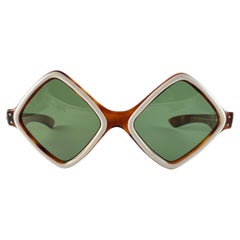 Gafas de sol vintage de mediados de siglo con forma de rombo y diamante Años 60 Fabricadas en Francia