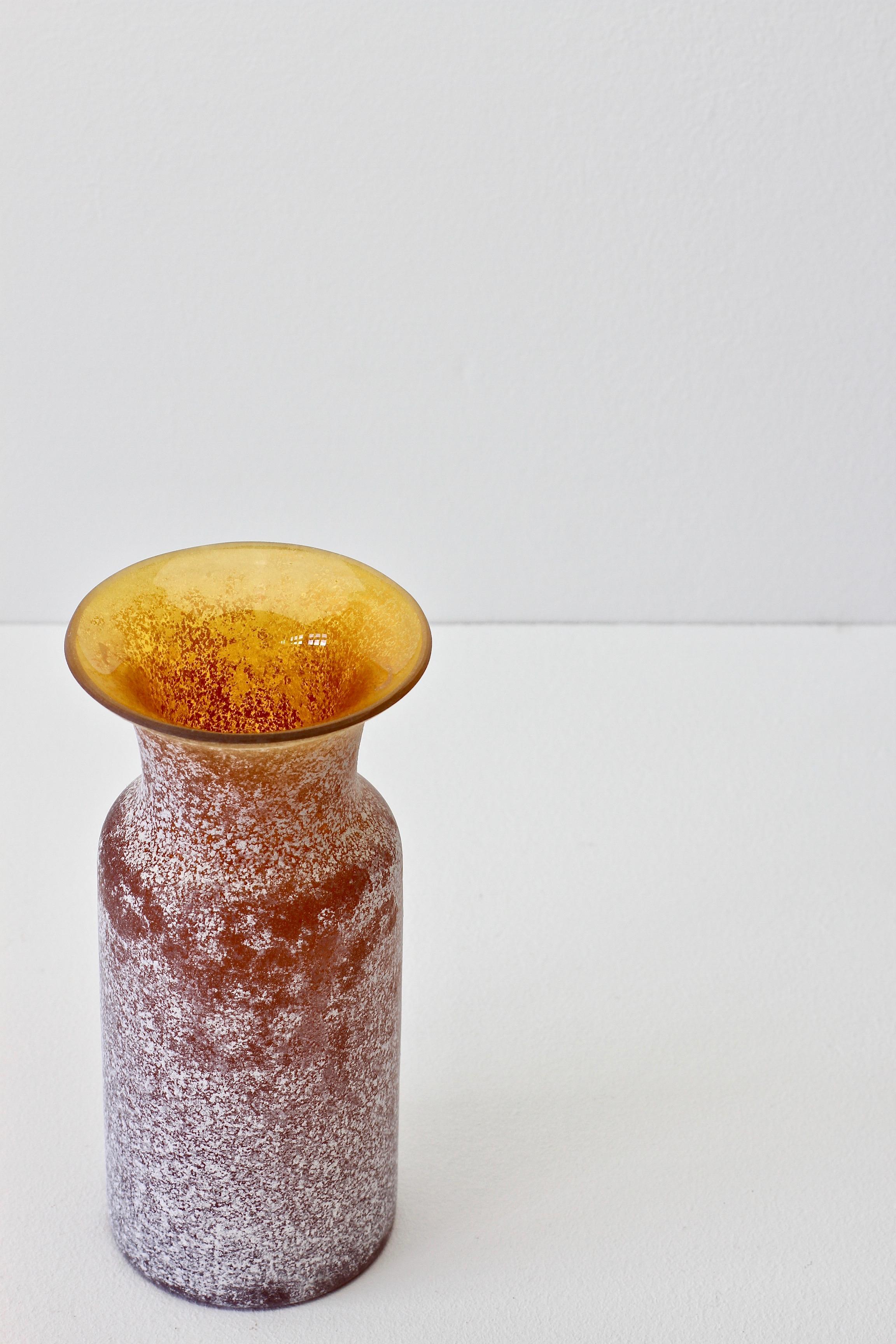 Italian Vintage Seguso Vetri d'Arte Brown 'a Scavo' Murano Glass Vase
