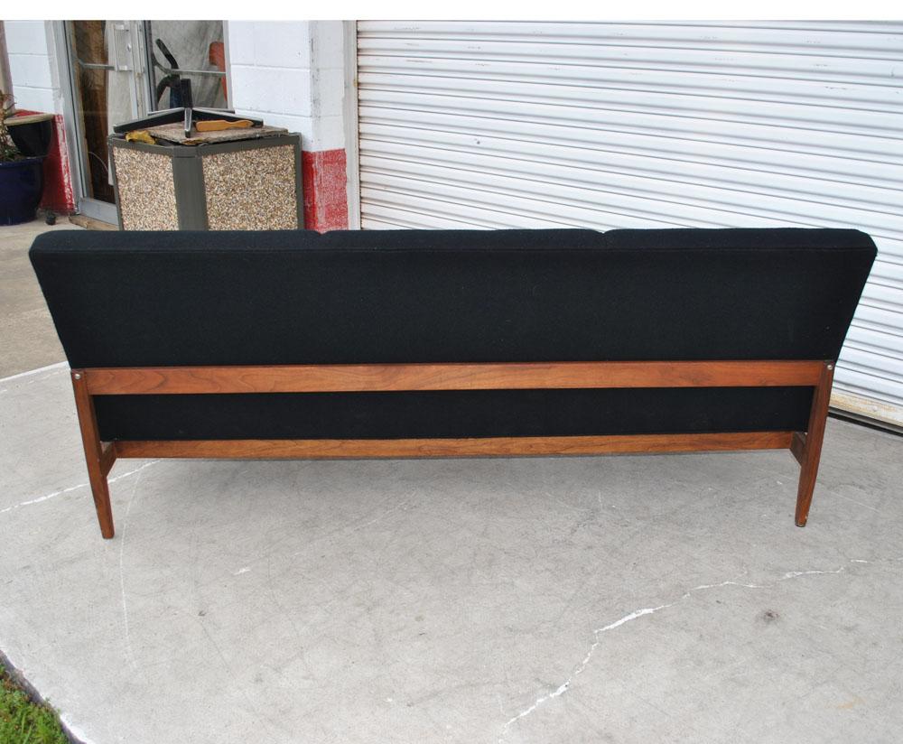 Vintage Midcentury Sofa by Jack Cartwright In Good Condition For Sale In Pasadena, TX