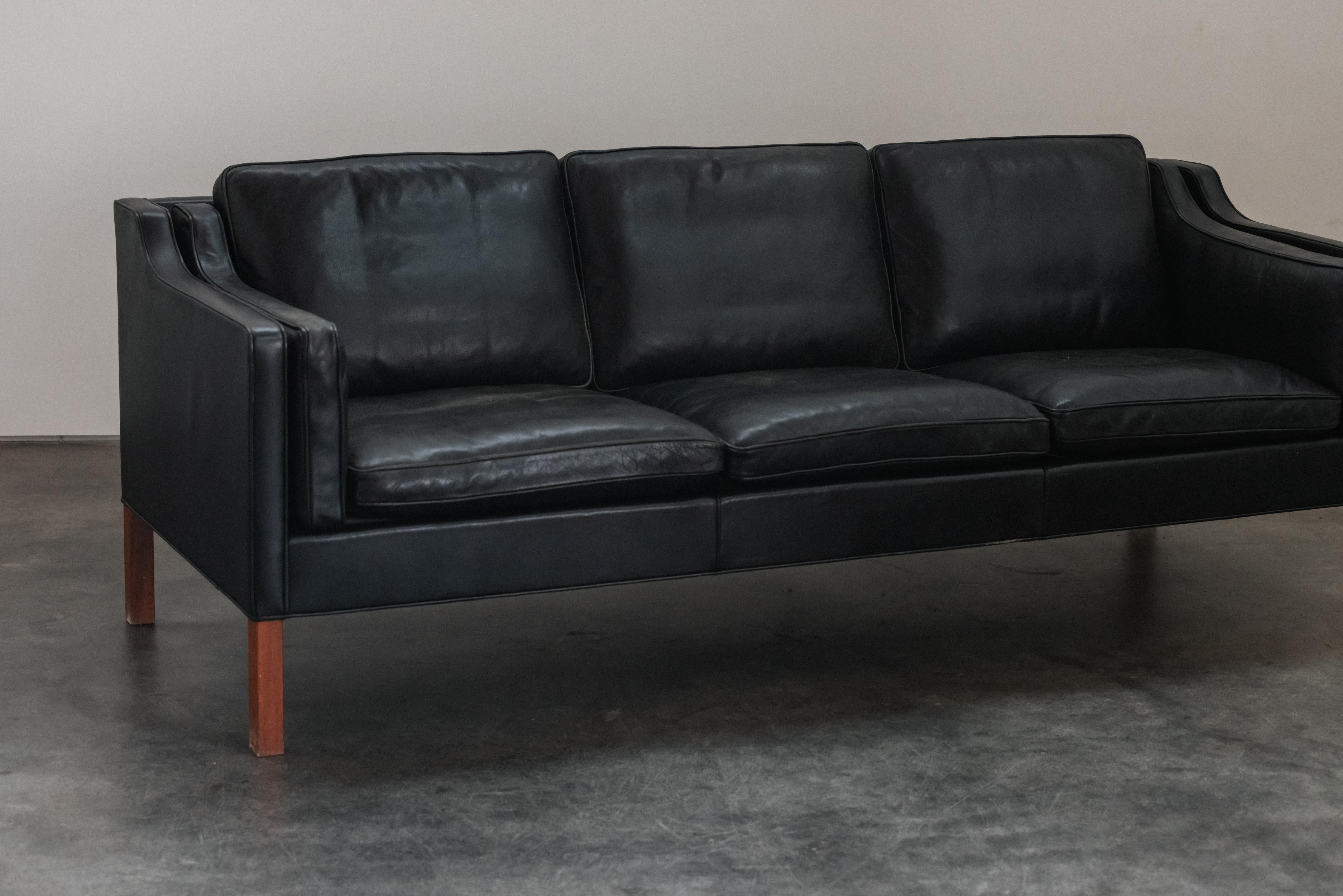Vintage Midcentury Sofa Designed by Børge Mogensen, Model 2213, Denmark, 1970.  Original black leather upholstery with nice age related wear and patina.