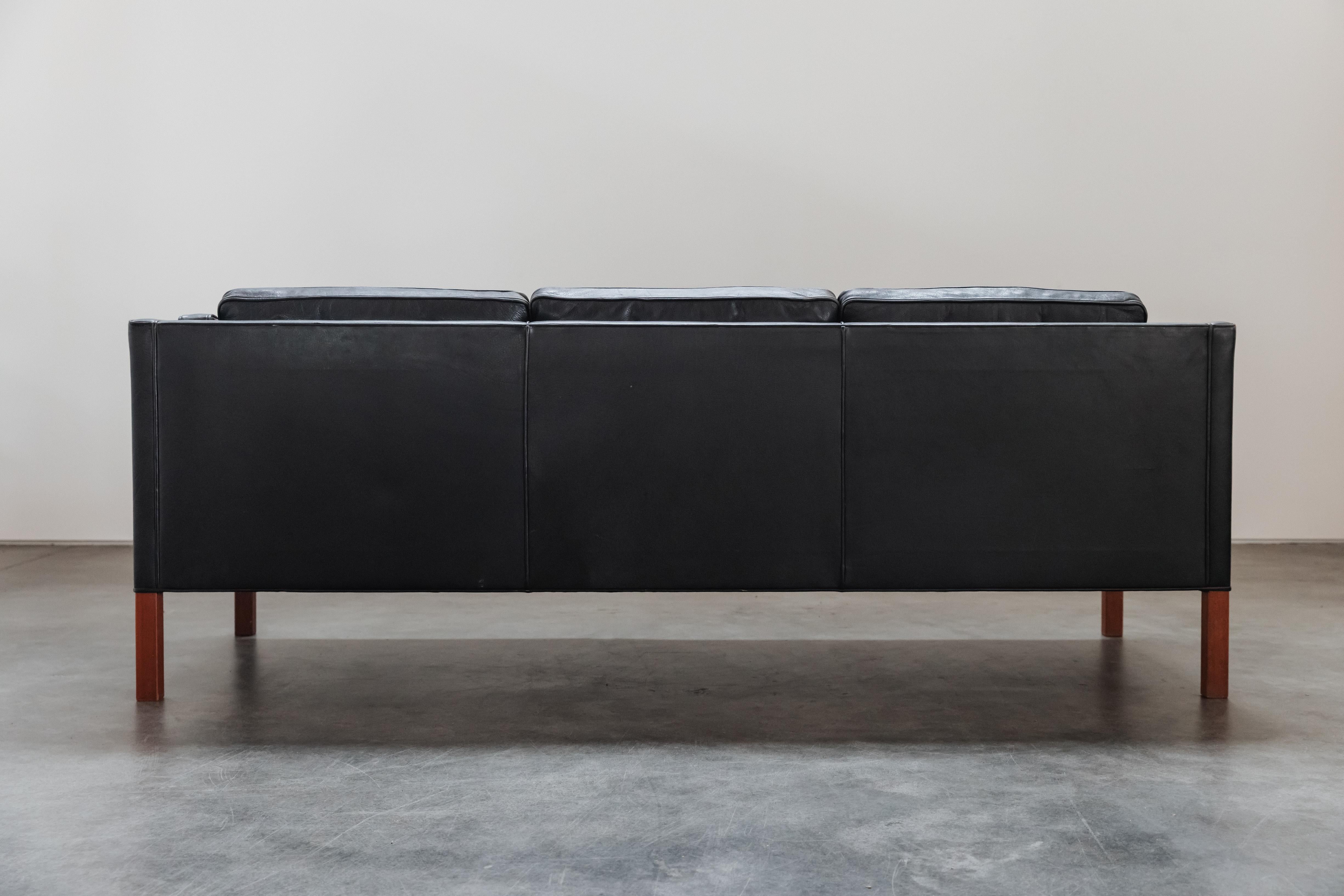 Vintage Midcentury Sofa Designed by Børge Mogensen, Model 2213, Denmark, 1970s 2