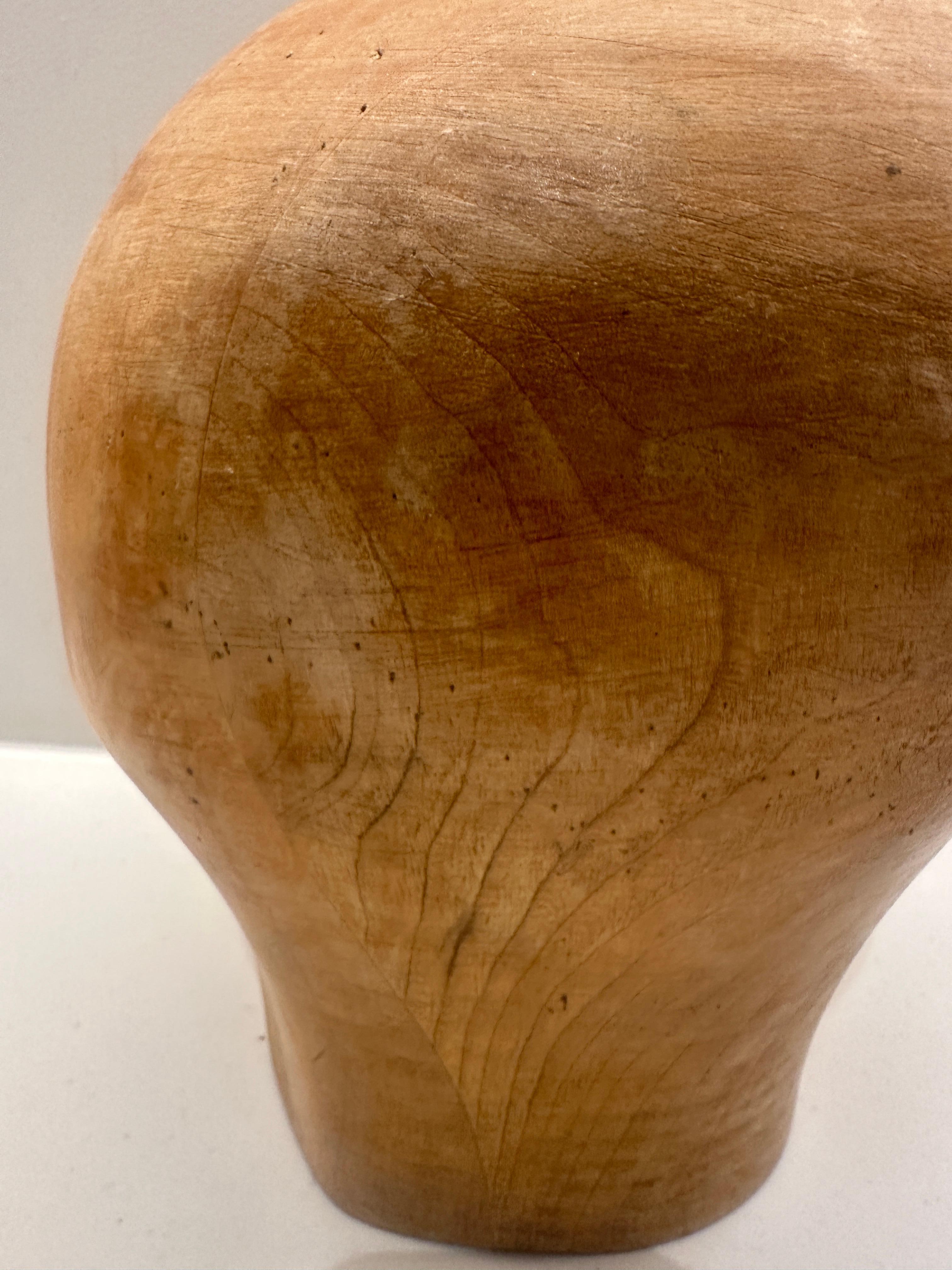 Faggio Espositore per cappelli di metà secolo in faggio massiccio 23 1/2 in vendita