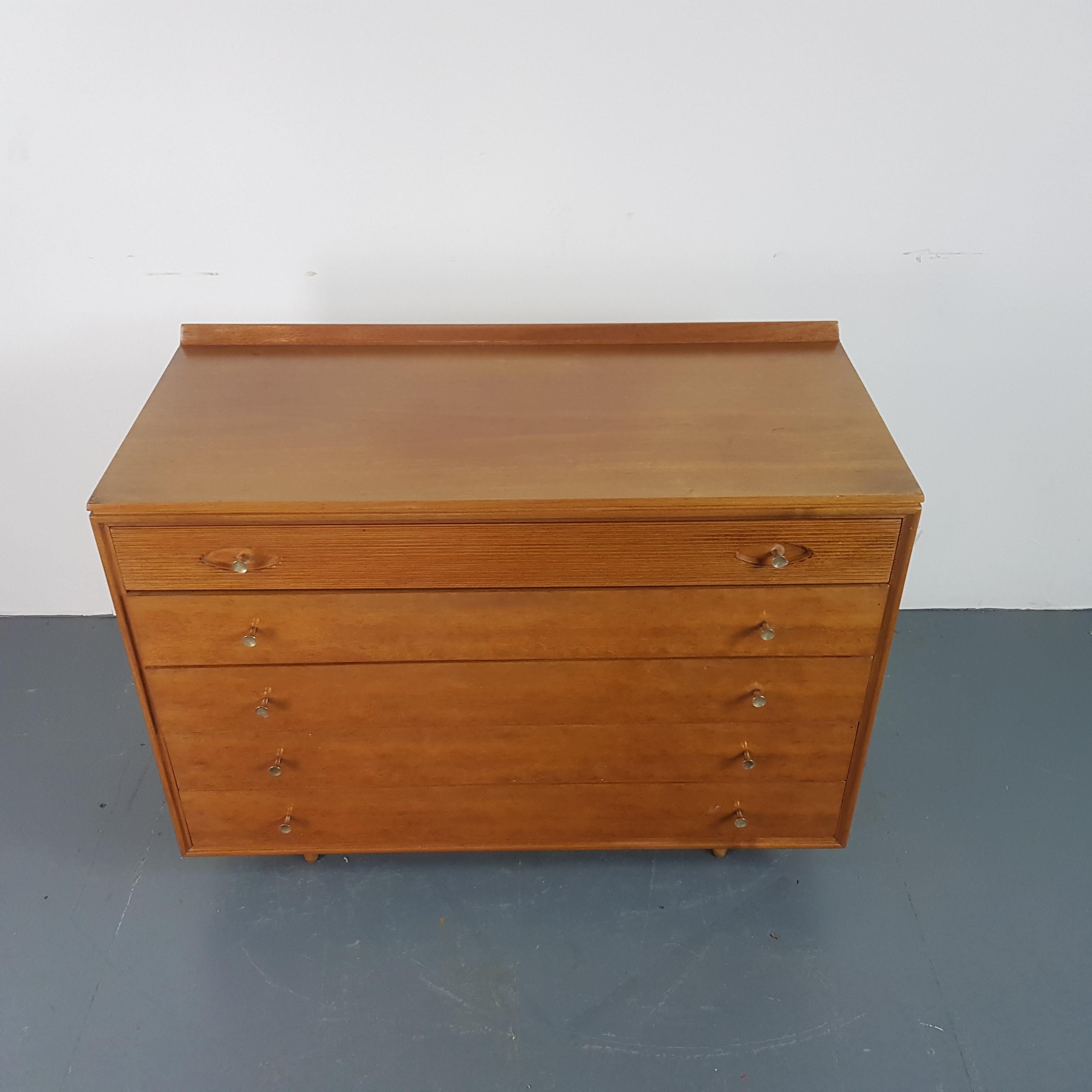 Vintage Midcentury Teak Chest of Drawers by Robert Heritage for Archie Shine In Good Condition For Sale In Lewes, East Sussex