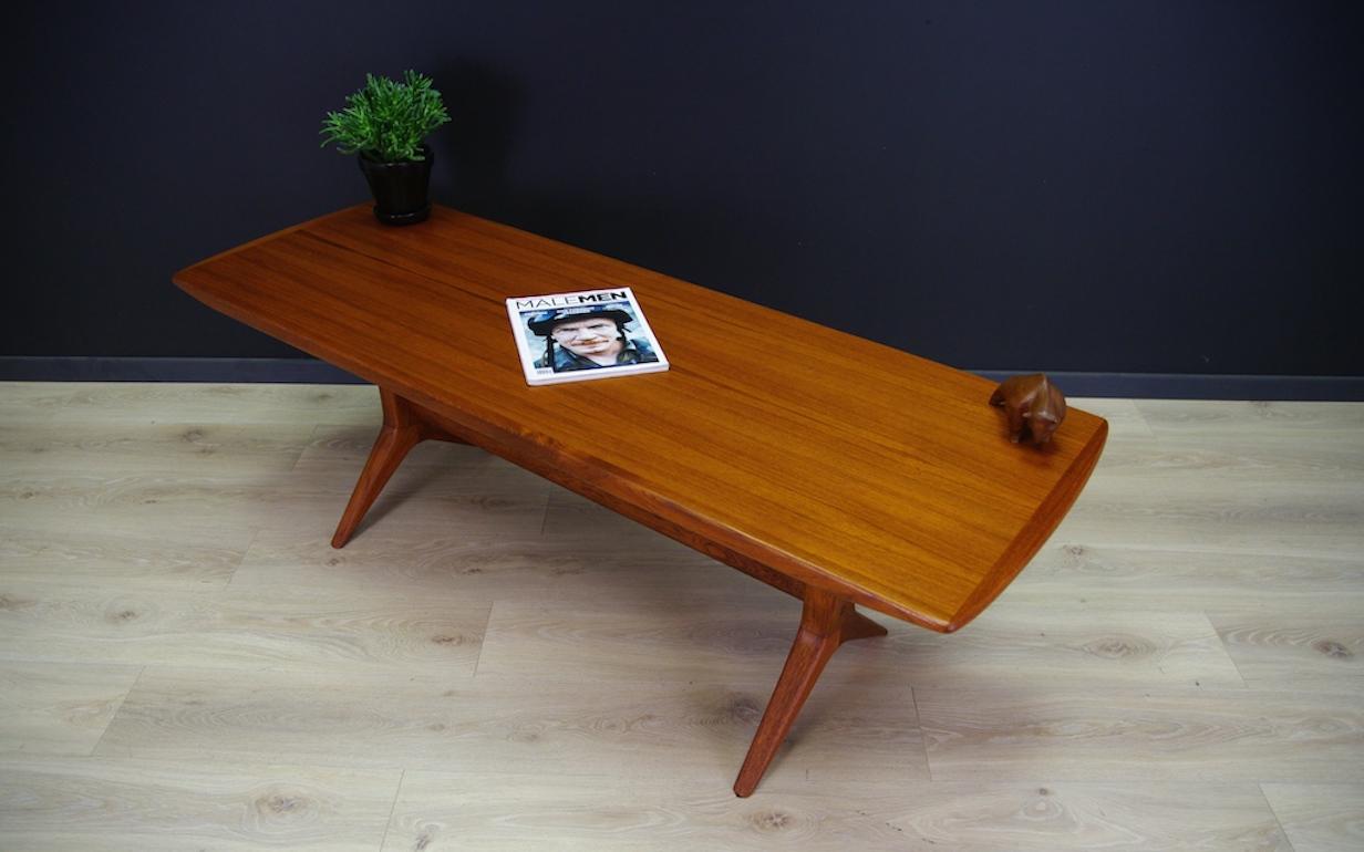 Late 20th Century Vintage Midcentury Teak Coffee Table Danish Design, 1970s For Sale