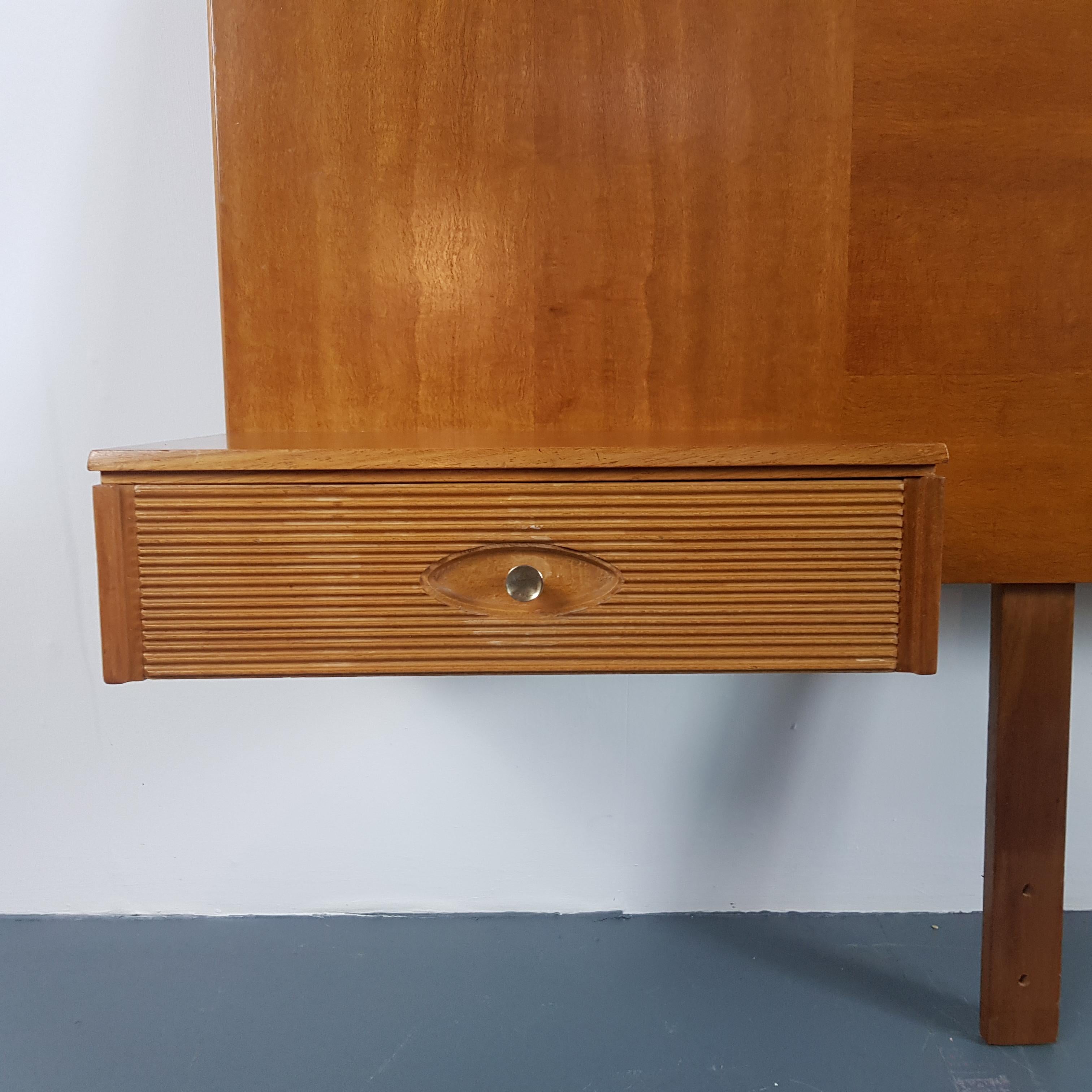Vintage Midcentury Teak Headboard by Robert Heritage for Archie Shine In Good Condition For Sale In Lewes, East Sussex