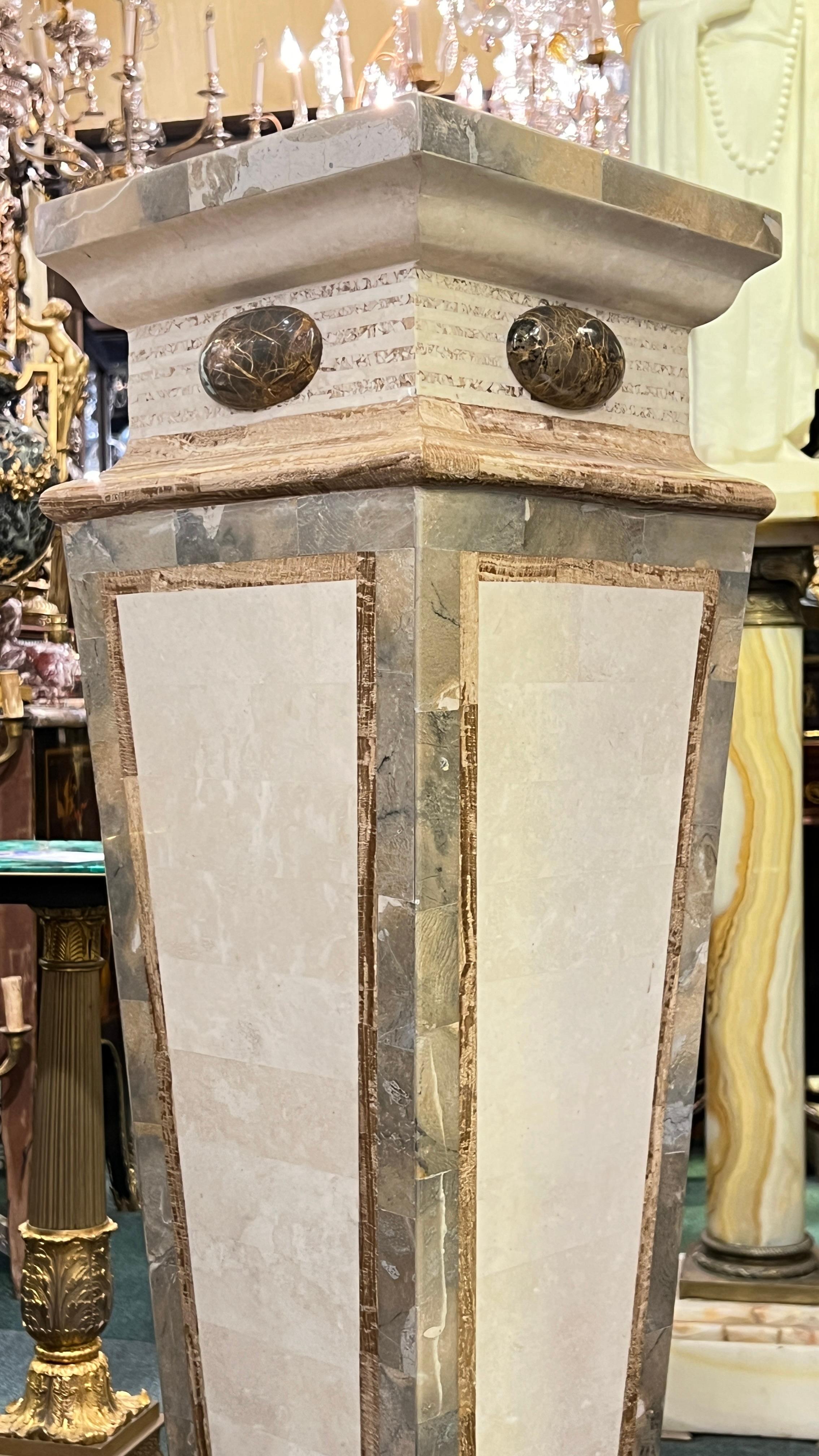 Vintage Mid-Century Tessellated Pedestal (piédestal tessellé) en vente 10