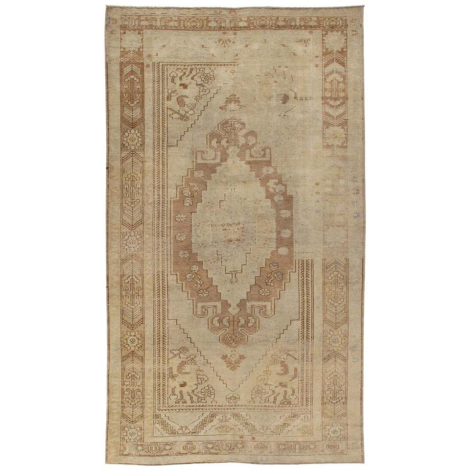 Vintage Midcentury Tribal Anatolian Rug For Sale at 1stDibs