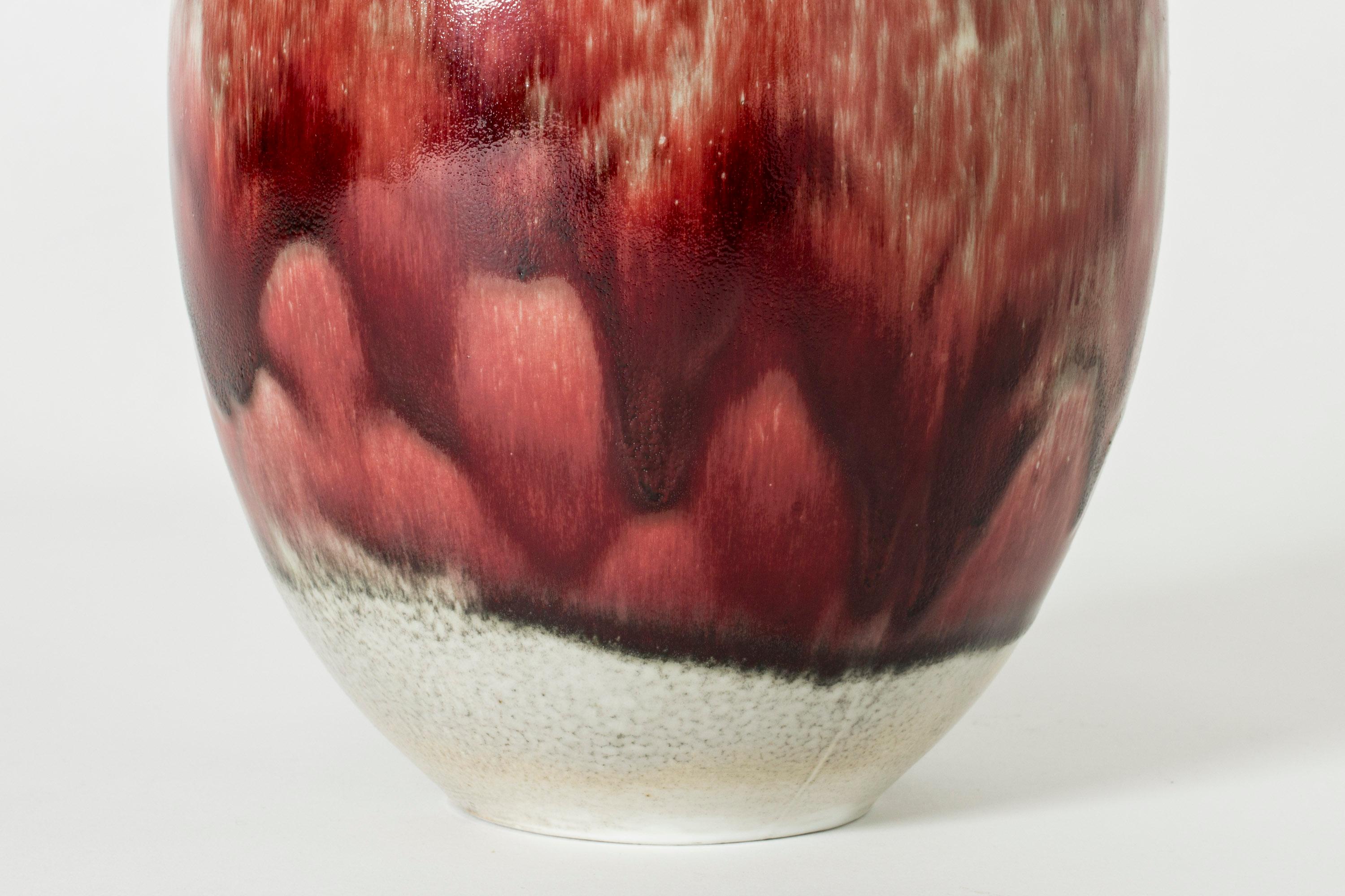 Vintage Mid-Century Vase by Friedl Holzer-Kjellberg, Arabia, 1940s In Good Condition For Sale In Stockholm, SE