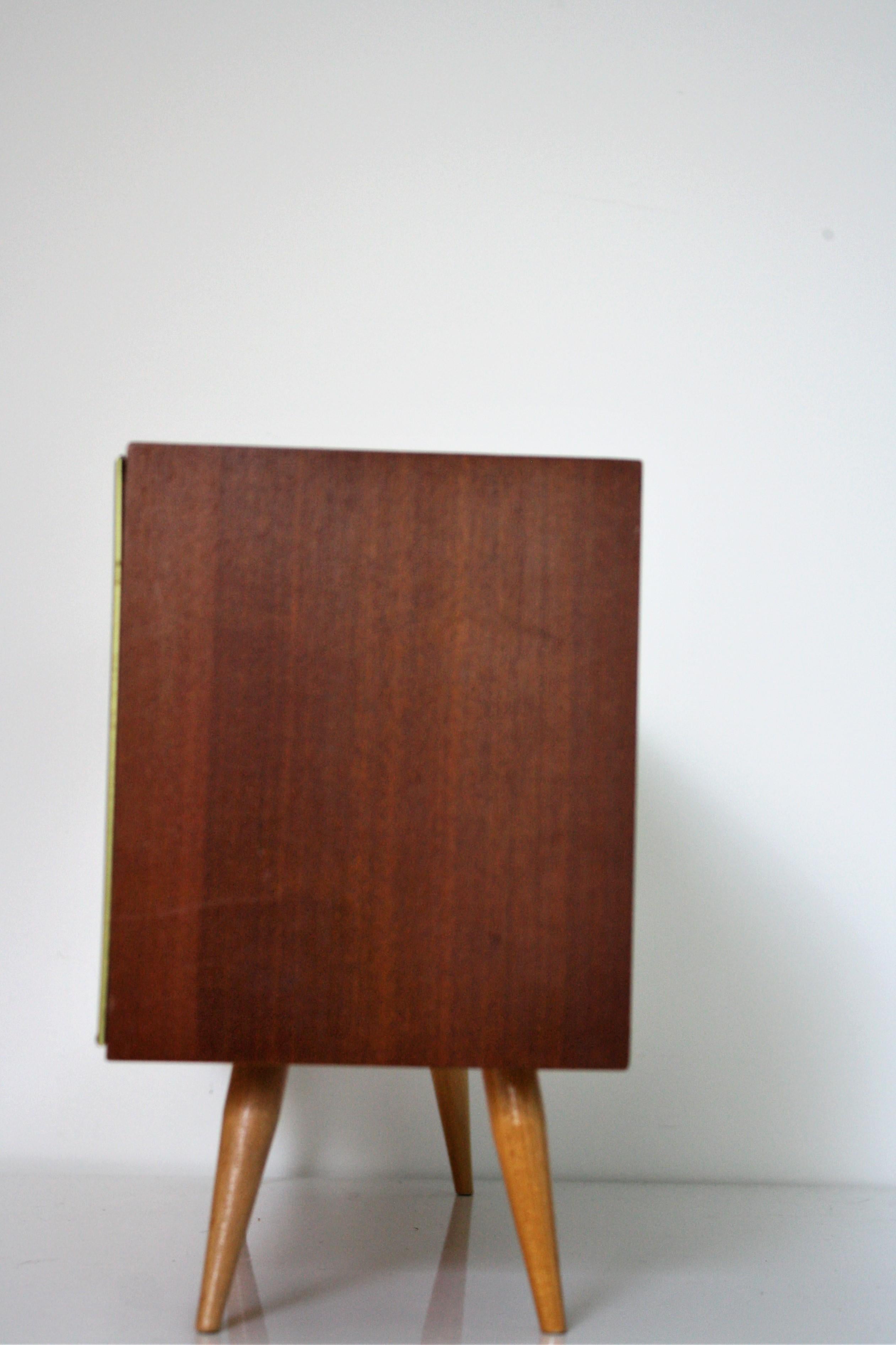 Vintage Midcentury Weimar Uhren Mantel Clock, 1950s, Germany In Good Condition In Leuven, Vlaams Gewest