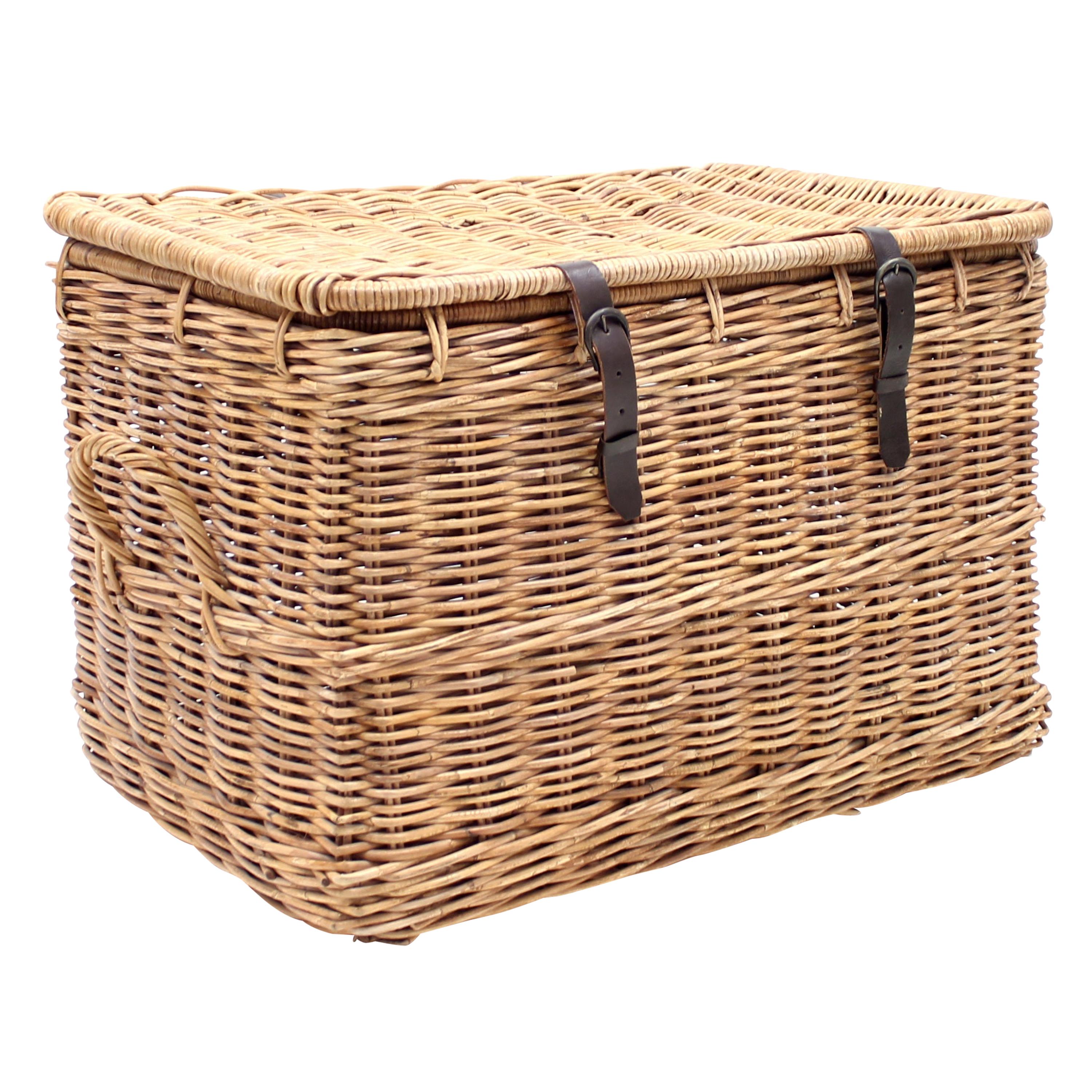 Vintage Midcentury Wicker Laundry Basket, 1950s