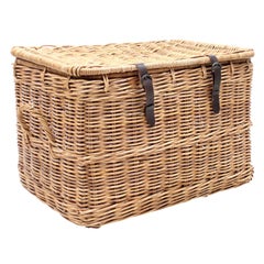 Retro Midcentury Wicker Laundry Basket, 1950s