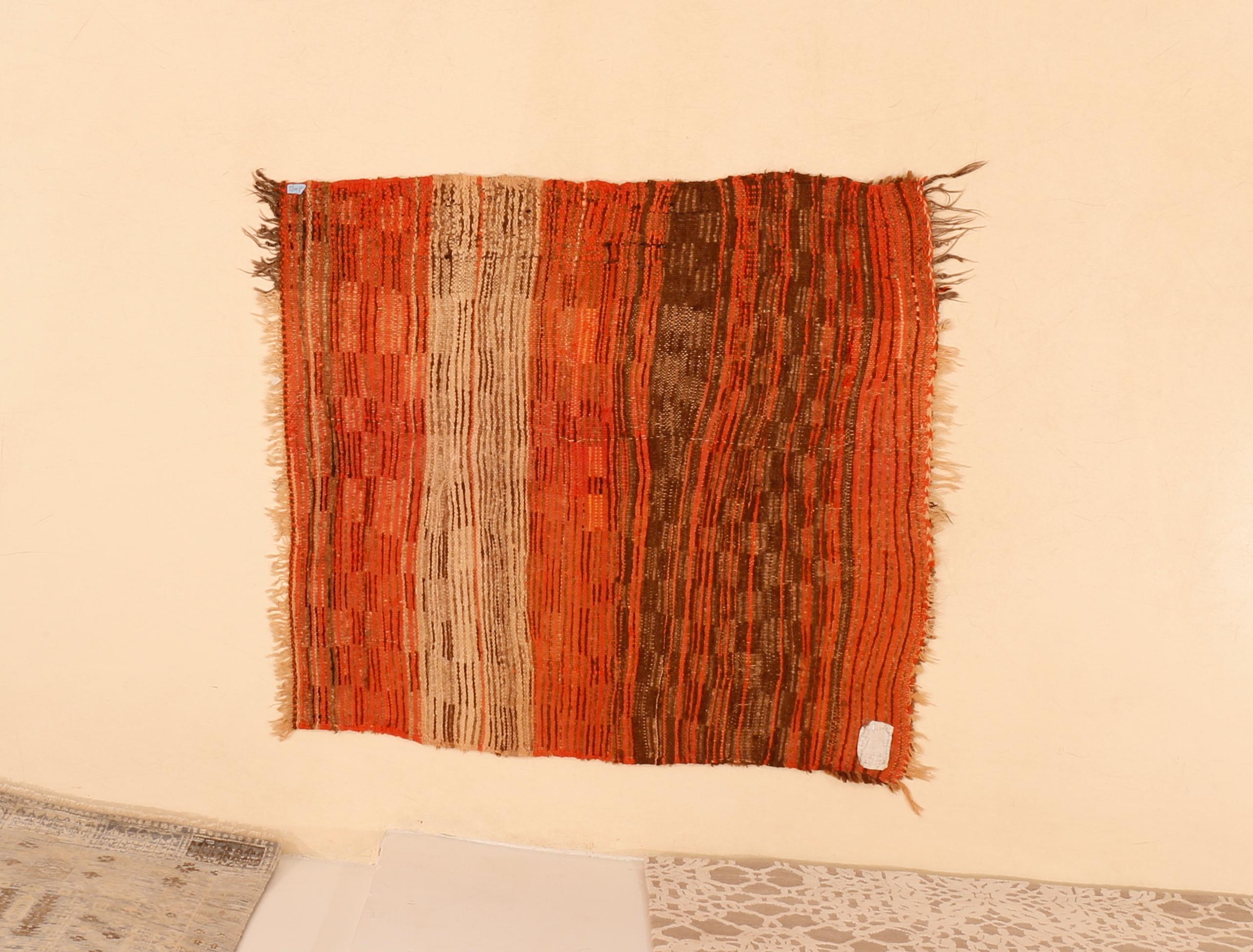 Tribal Vintage Middle Atlas Moroccan Boujad Berber Rug