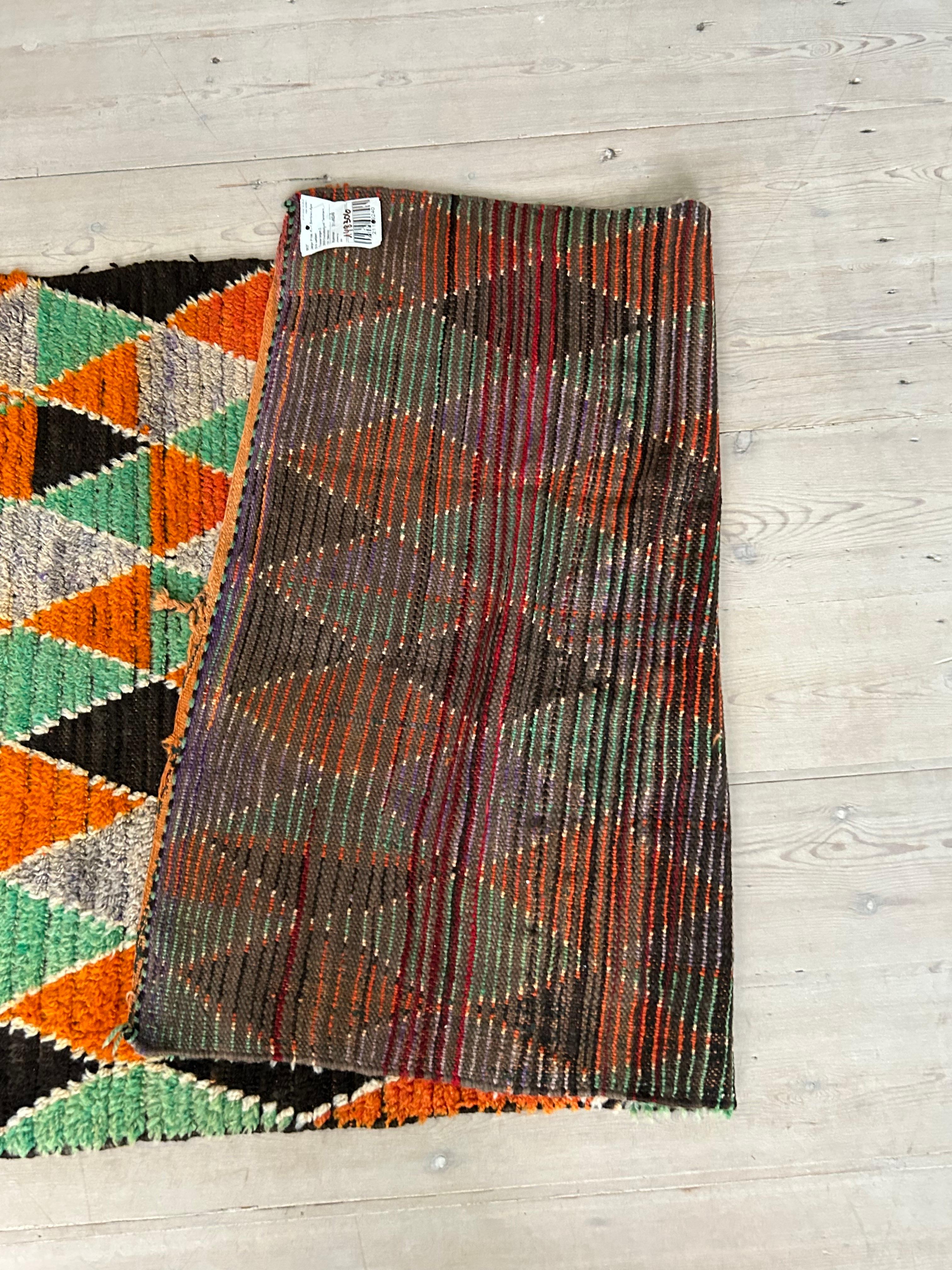 Vintage Middle Atlas Harlequin Runner in Orange and Green, Morocco, 20th Century For Sale 2