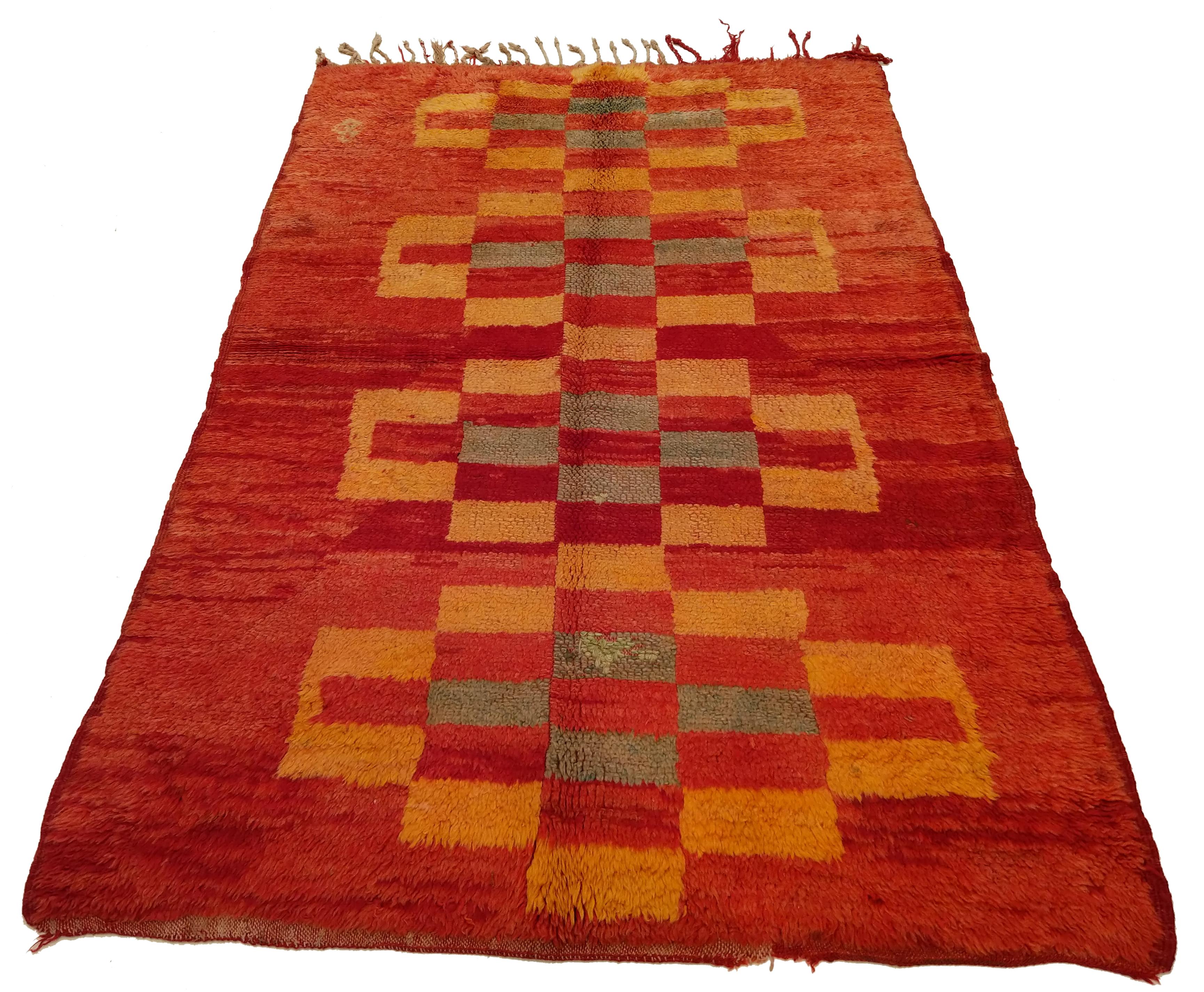 Tribal Vintage Middle Atlas Mrirt Moroccan Berber Rug For Sale