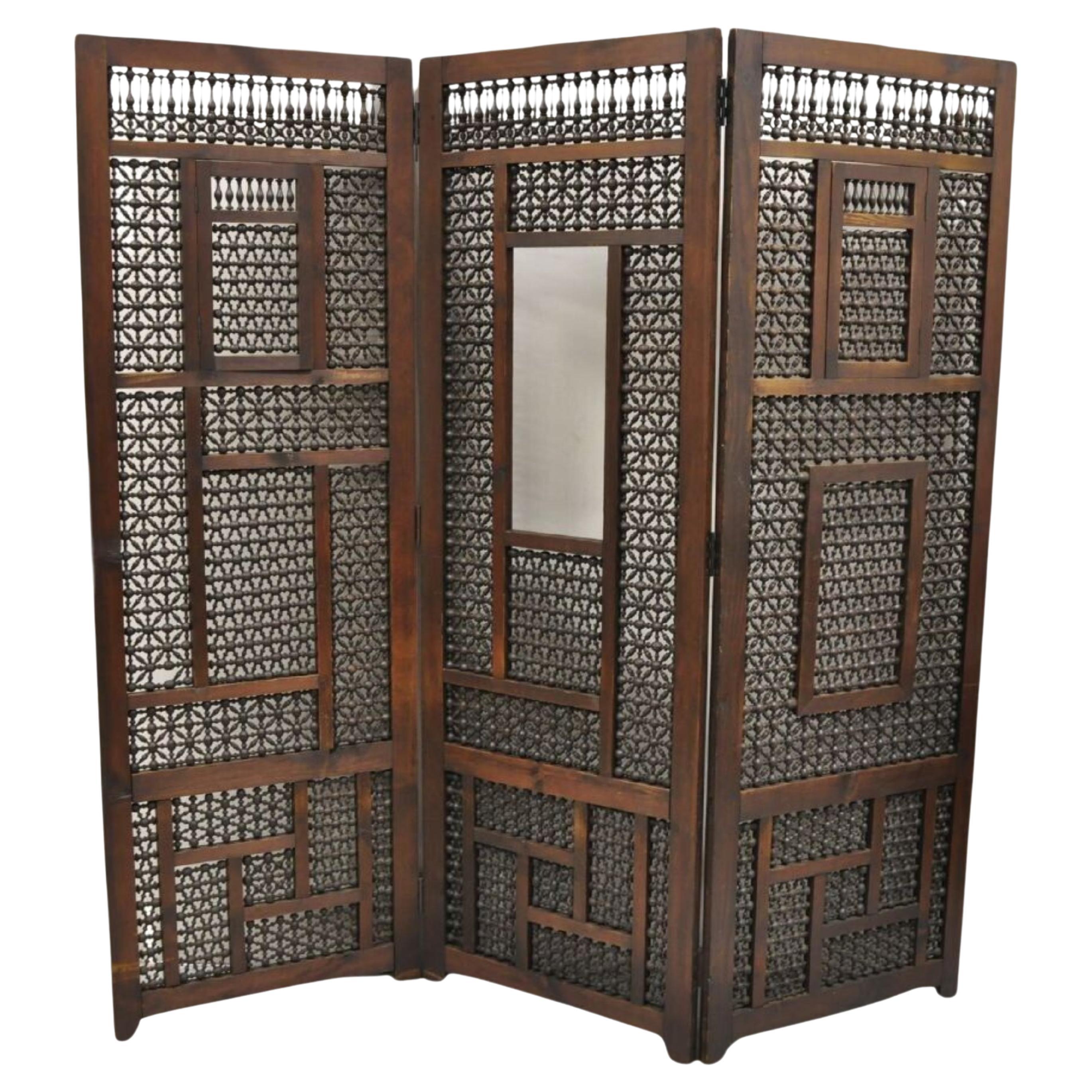 Vintage Middle Eastern 3 Panel Mashrabiya Lattice Folding Screen Room Divider For Sale