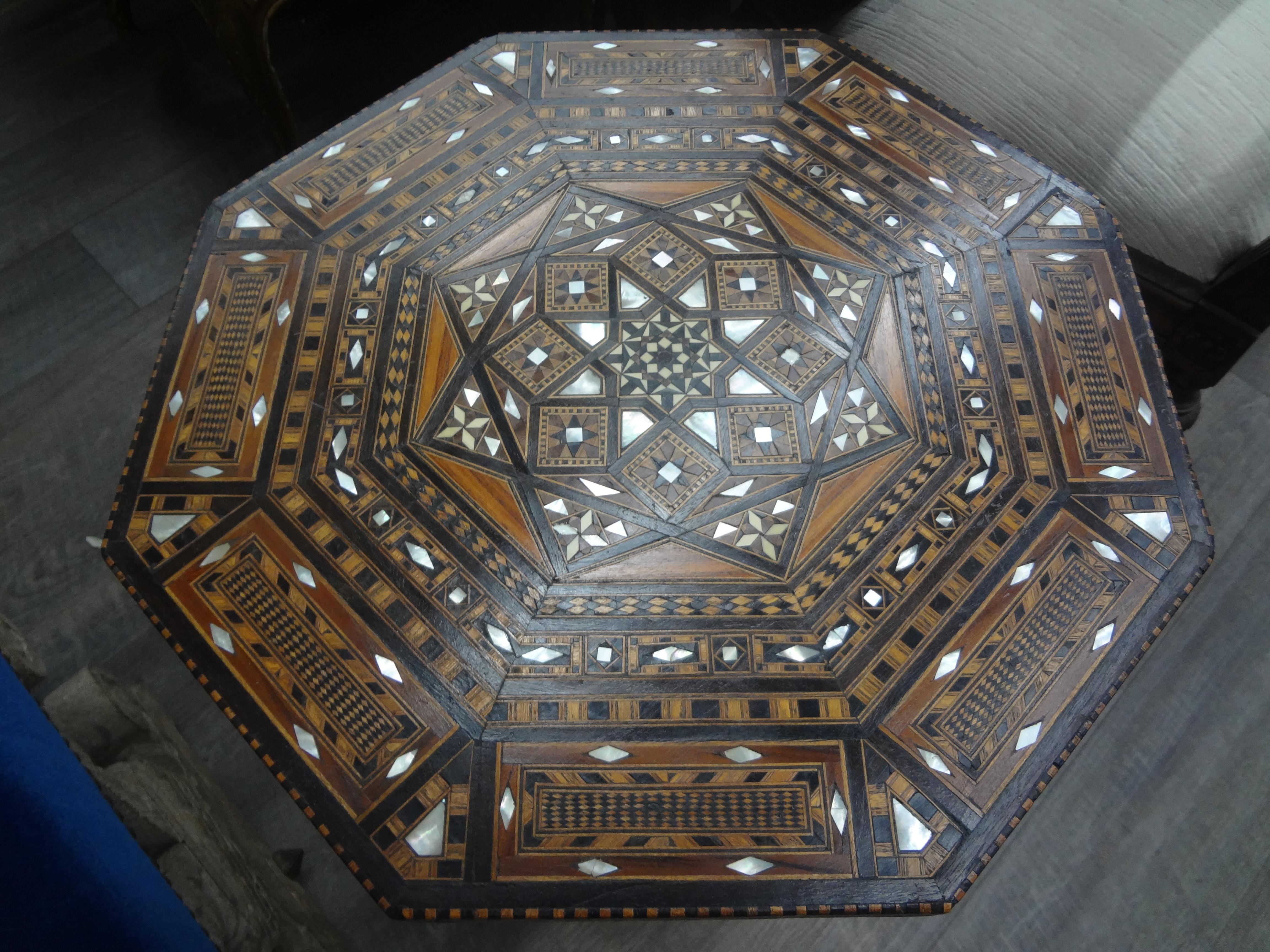Wood Vintage Middle Eastern Arabesque Style Inlaid Octagonal Table For Sale