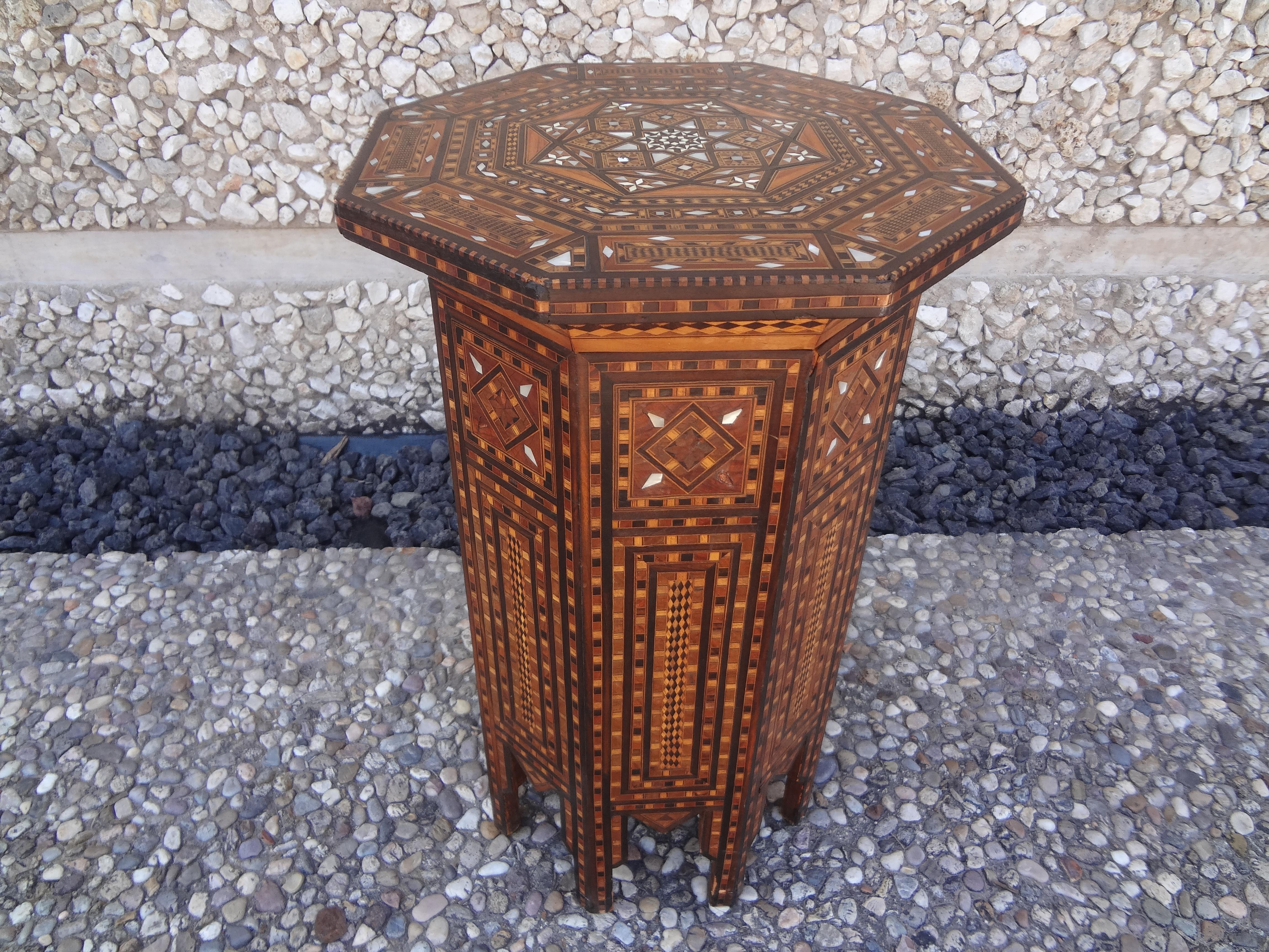 Vintage Middle Eastern Arabesque Style Inlaid Octagonal Table For Sale 1