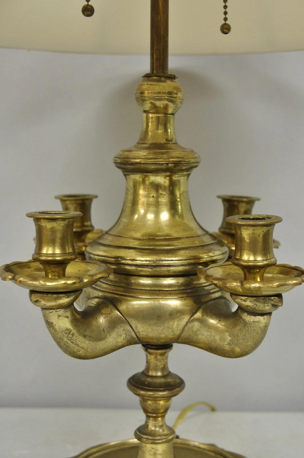 Inconnu Vintage Middle Eastern Brass Genie Oil Lamp Candelabra Table Lamp w/ Shade en vente