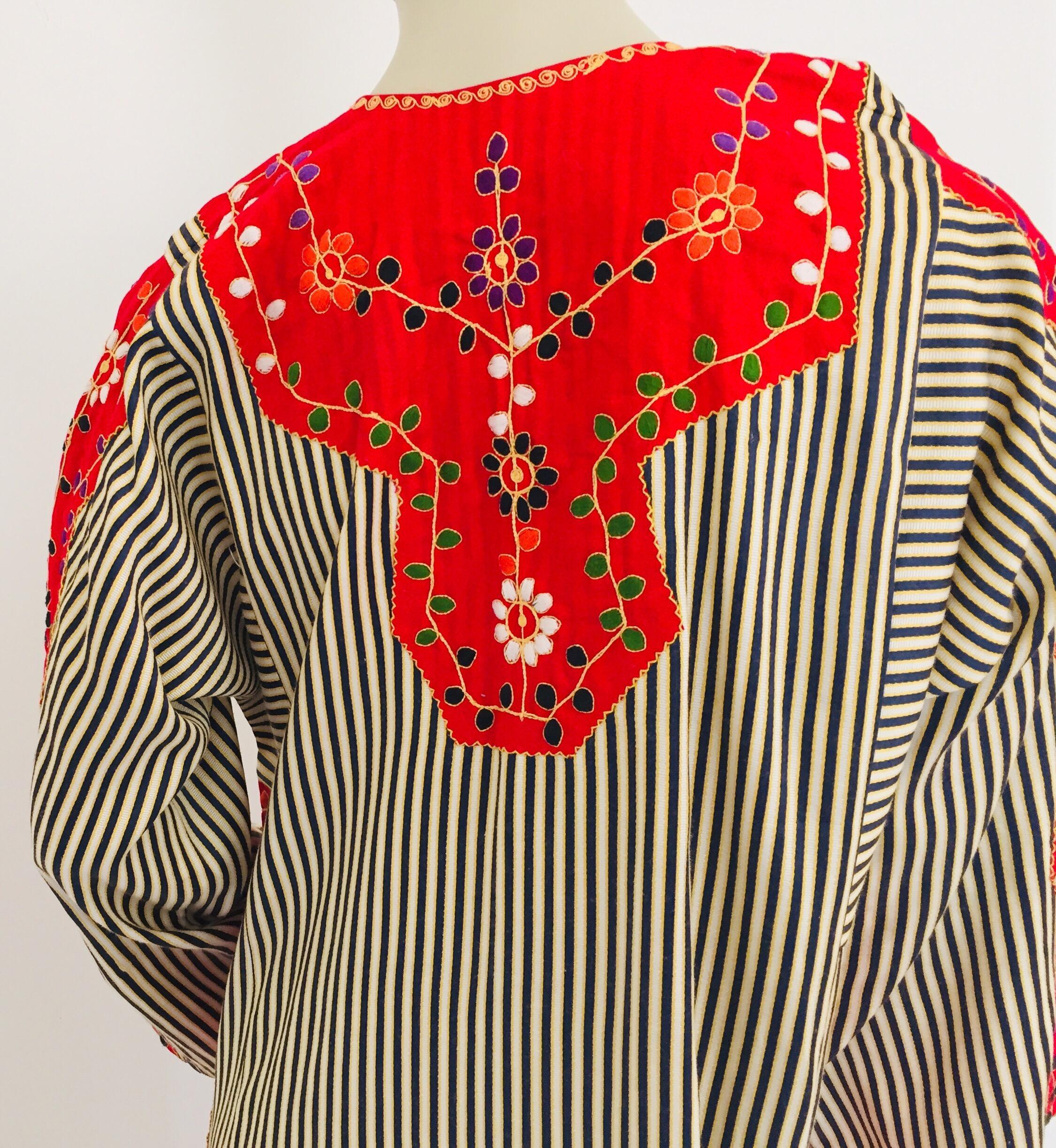 Vintage Middle Eastern Ethnic Caftan, Kaftan Maxi Dress For Sale 7