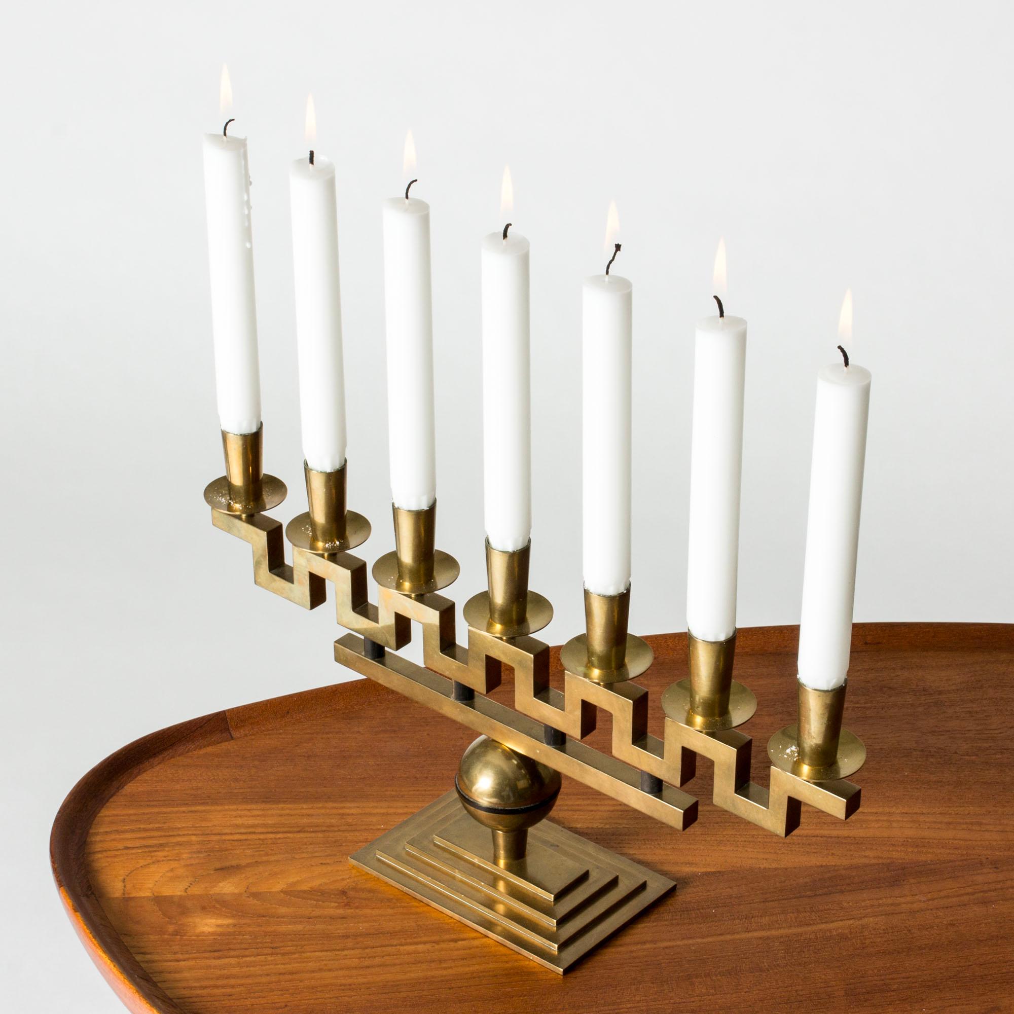 Svedese Candelabro d'ottone d'epoca del secolo scorso di Lars Holmström, Svezia, anni '40 in vendita