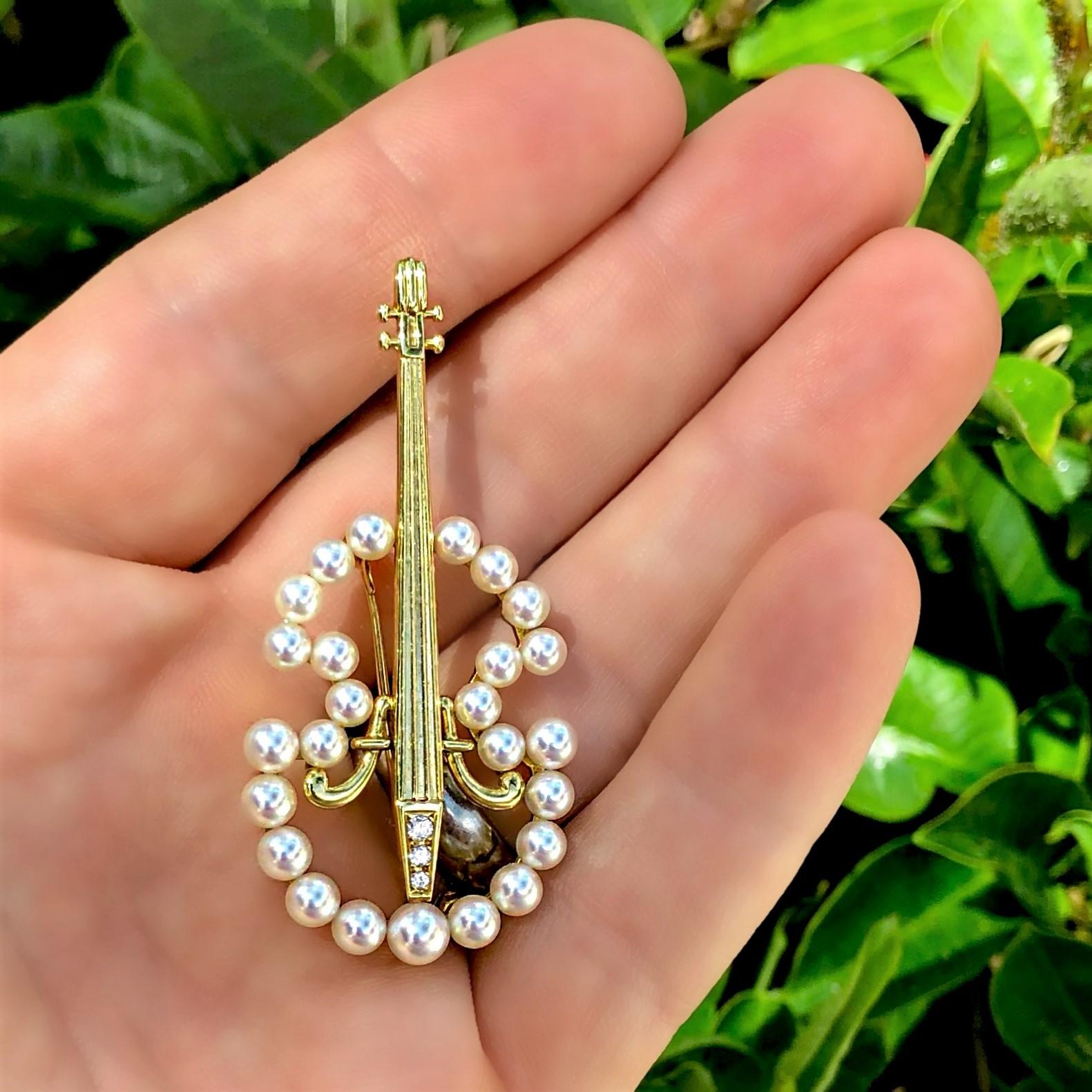 Vintage Mikimoto 18K Yellow Gold, Diamond & Pearl Violin Brooch 2