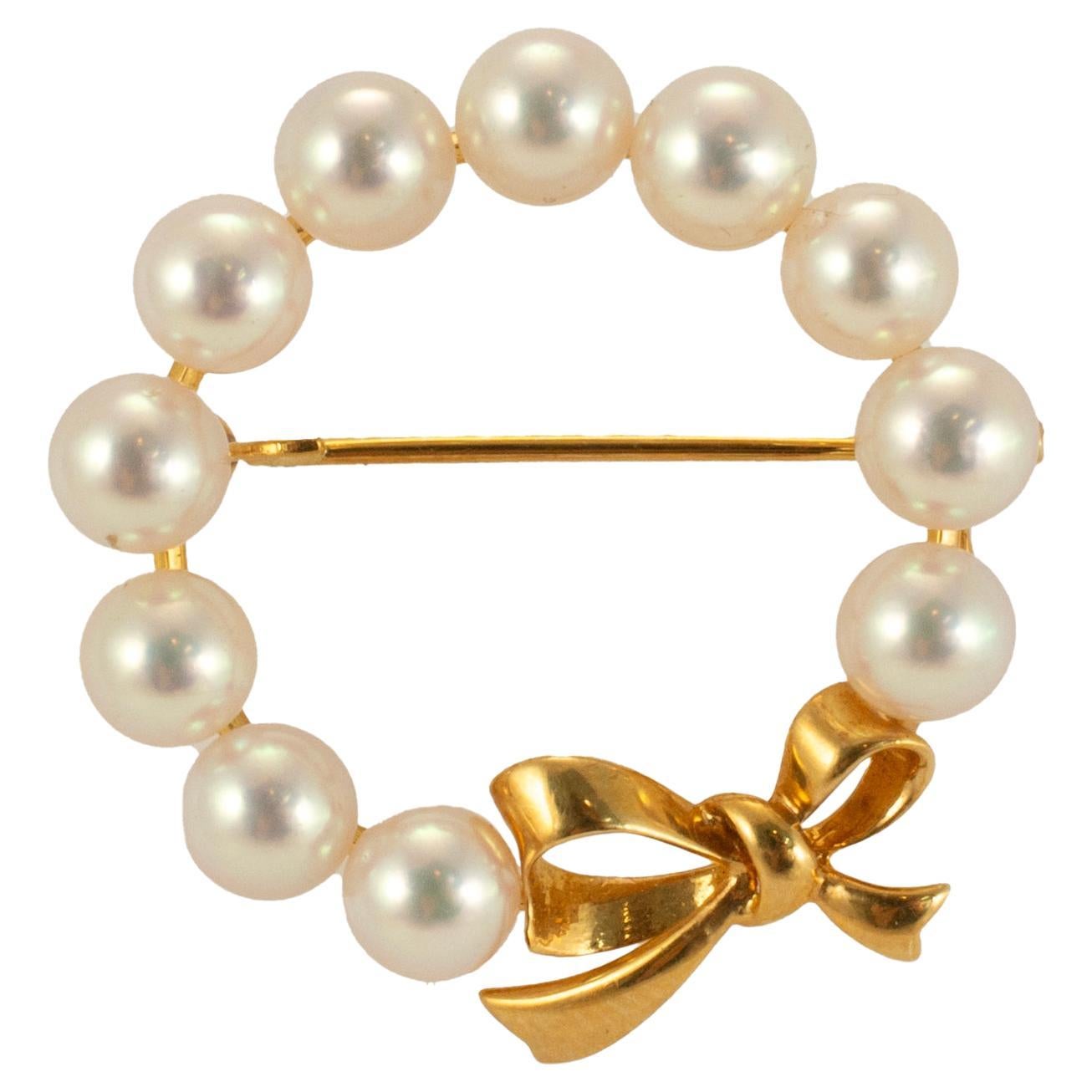 Vintage Mikimoto 18K Yellow Gold Pearl Wreath Brooch For Sale