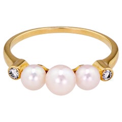 Vintage Mikimoto Cultured Pearl Diamond and 18KT Yellow Gold Ring