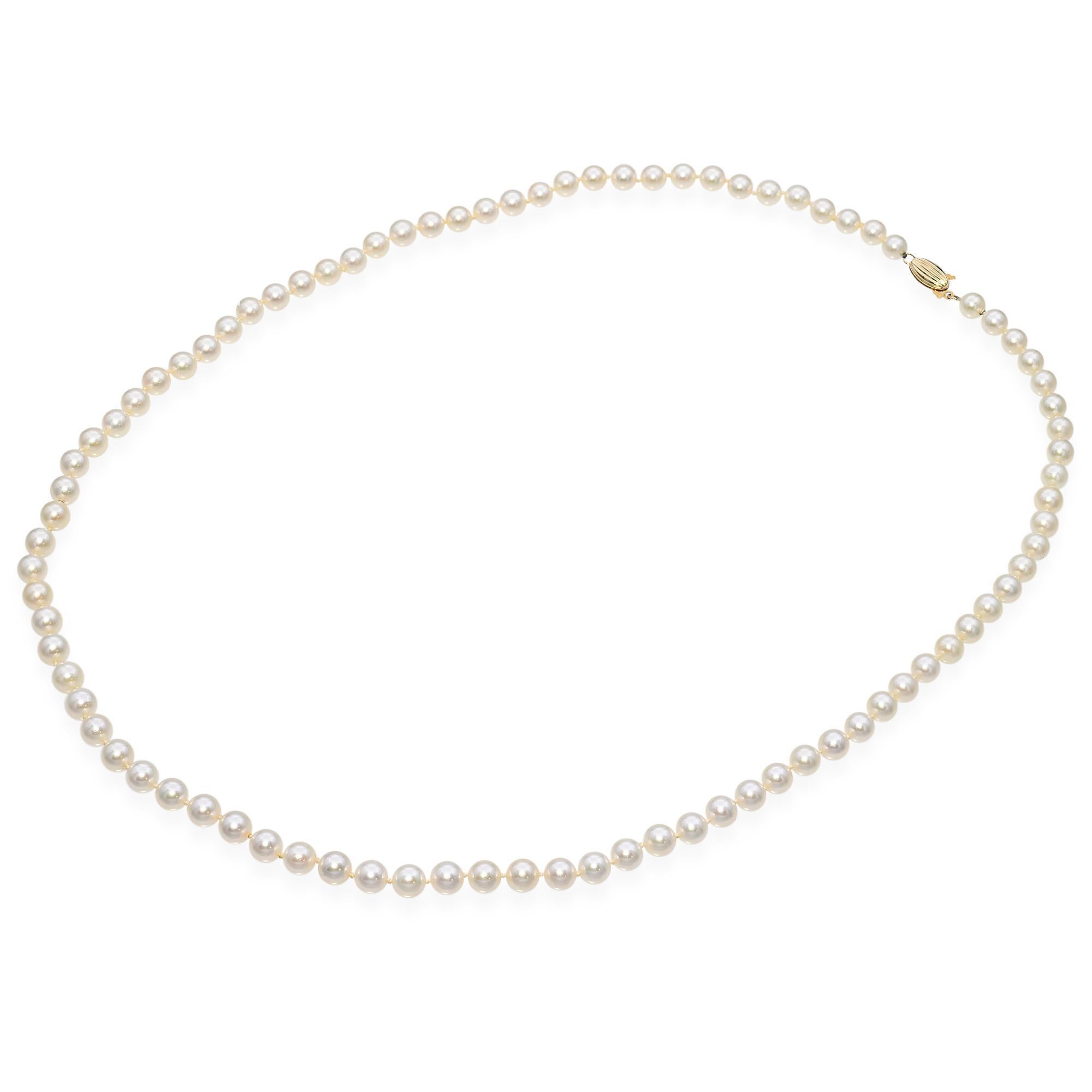 Donna Vintage Mikimoto, squisita collana di perle in oro giallo 14 ct. in vendita