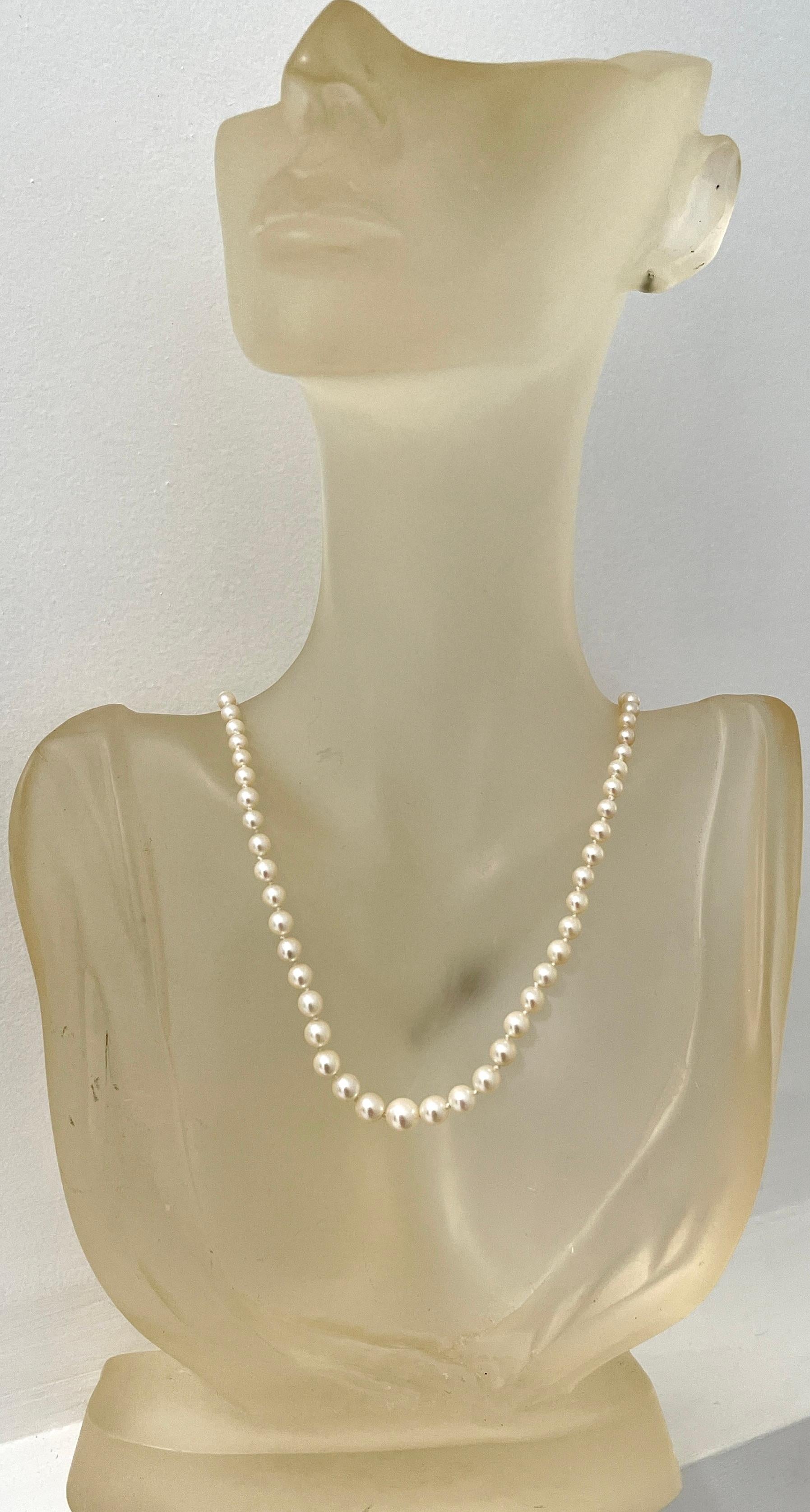 Retro Vintage Mikimoto Graduated Akoya Pearl Strand Necklace Silver Clasp  For Sale