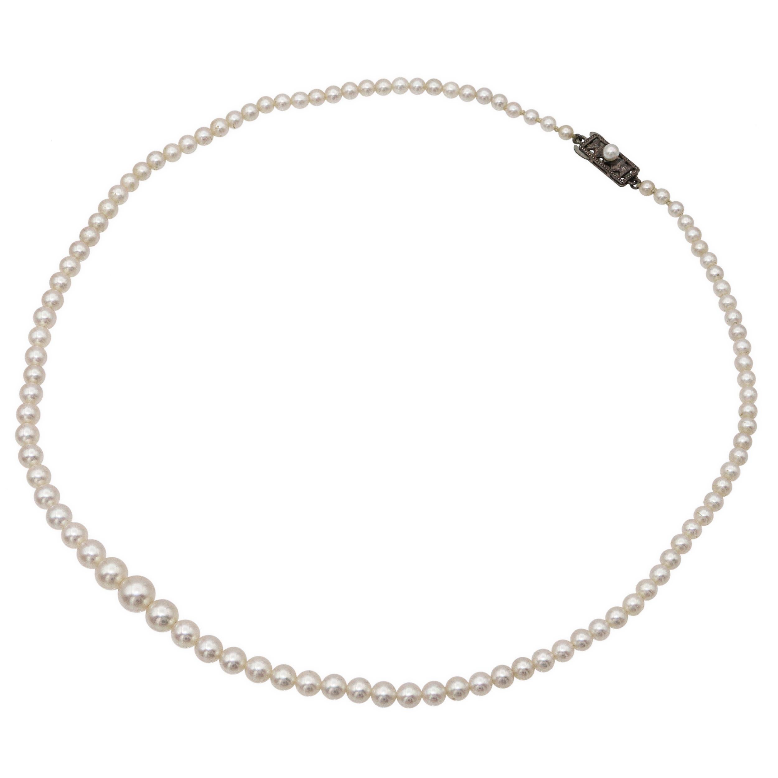 Vintage Mikimoto - Collana di perle graduate in argento sterling In condizioni buone in vendita a New York, NY