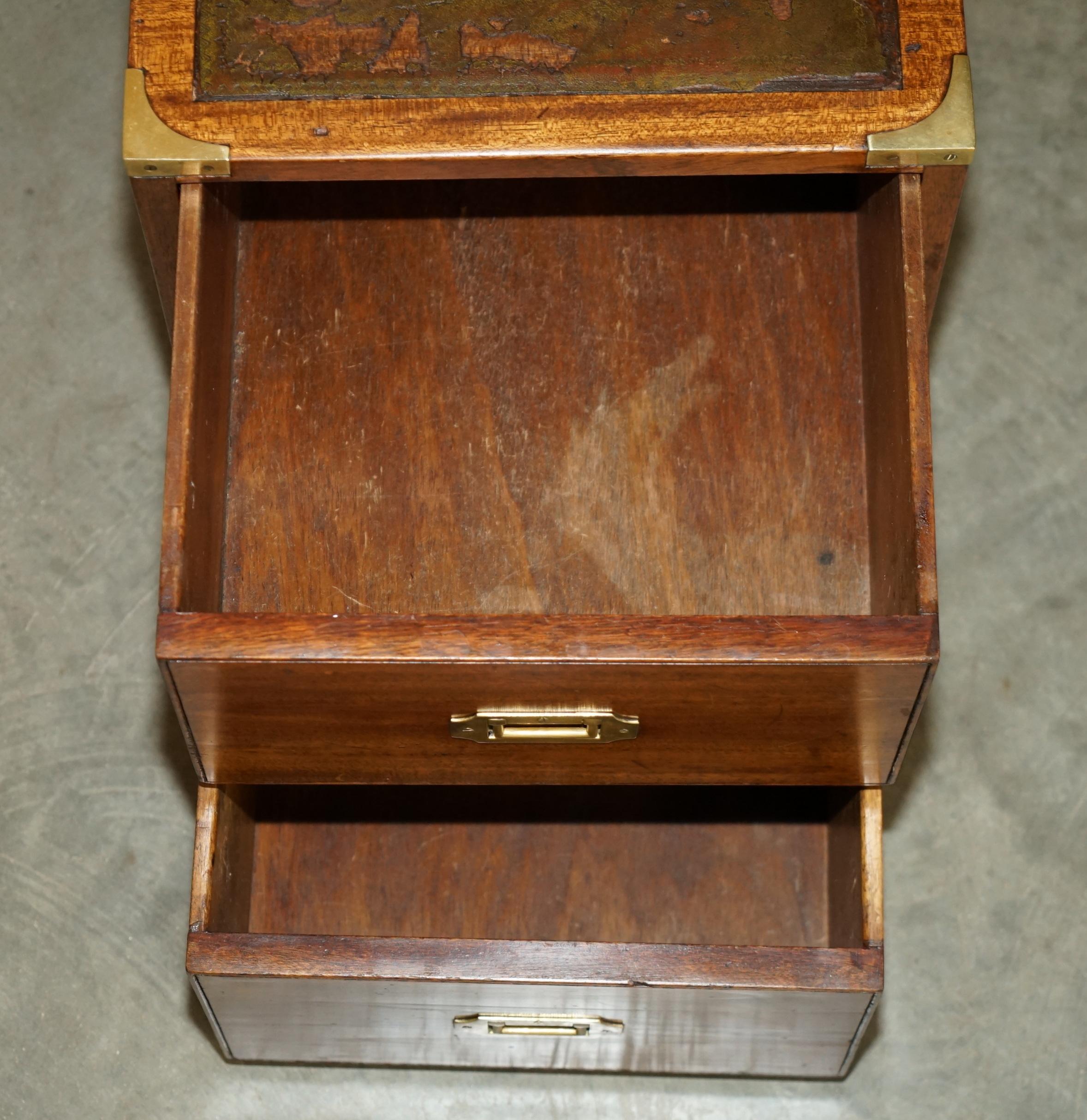 VINTAGE MILIARY CAMPAIGN SiDE END LAMP WINE BEDSIDE TABLE CHEST WITH DRAWERS For Sale 7