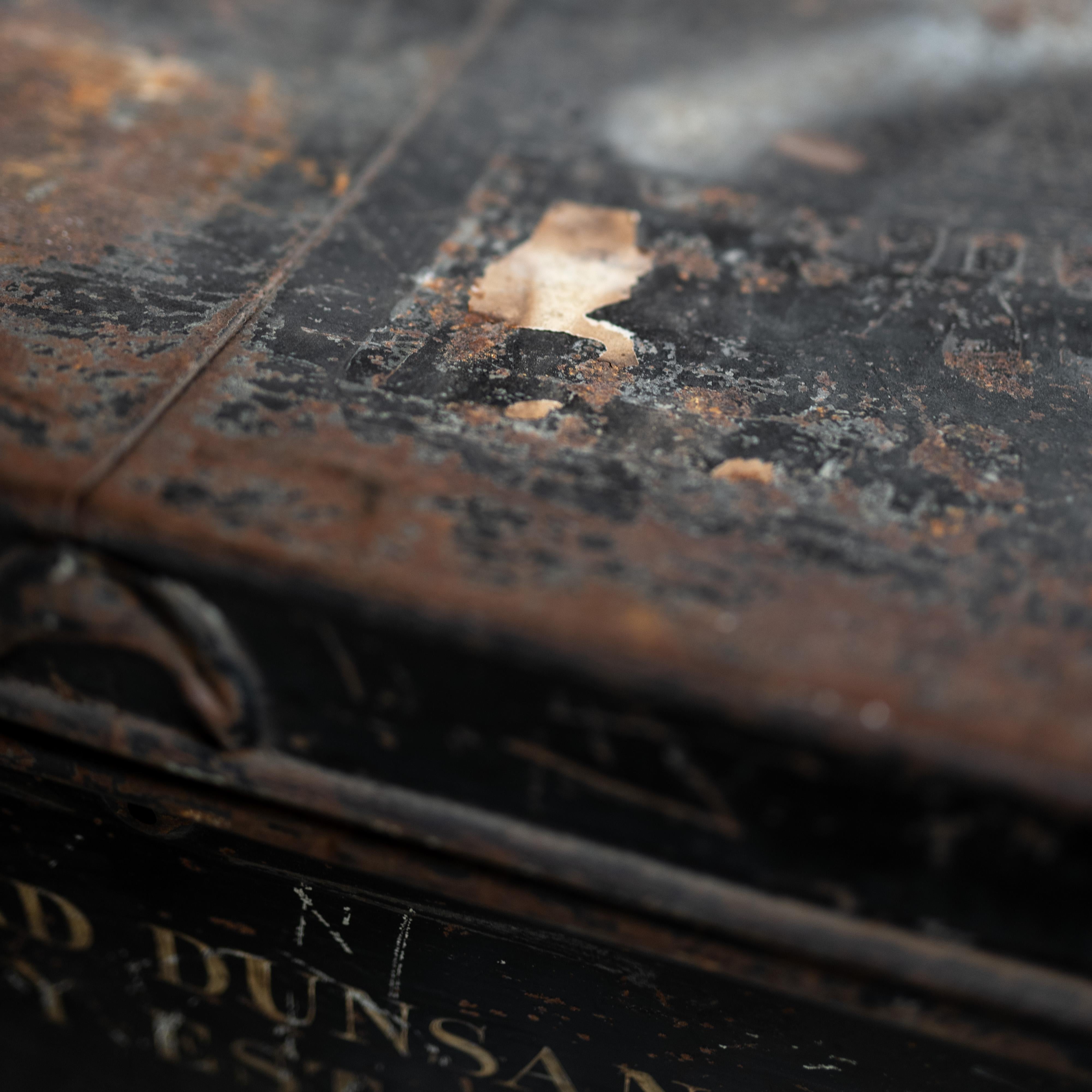 Cassa militare britannica d'epoca in vendita 6