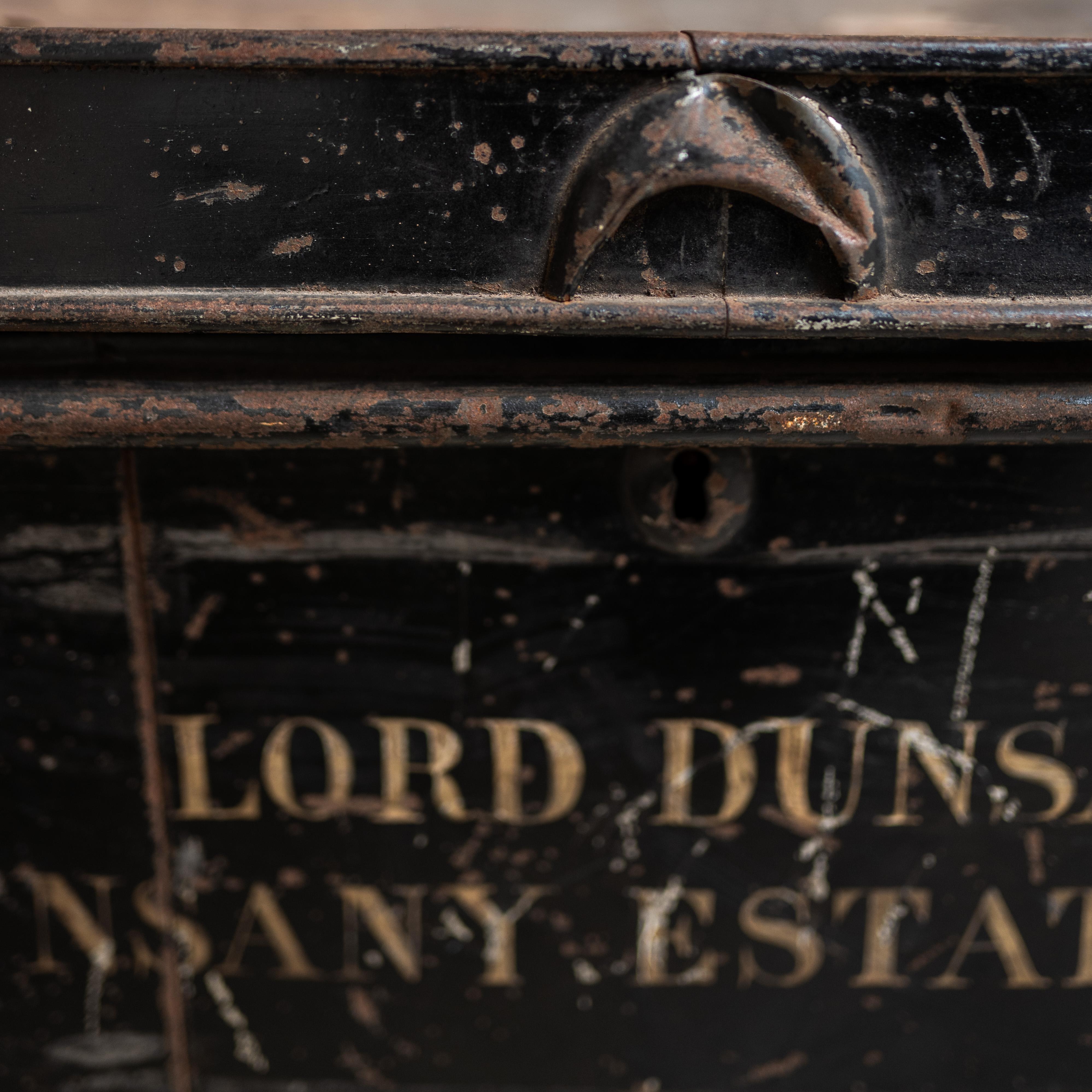 Cassa militare britannica d'epoca in vendita 2