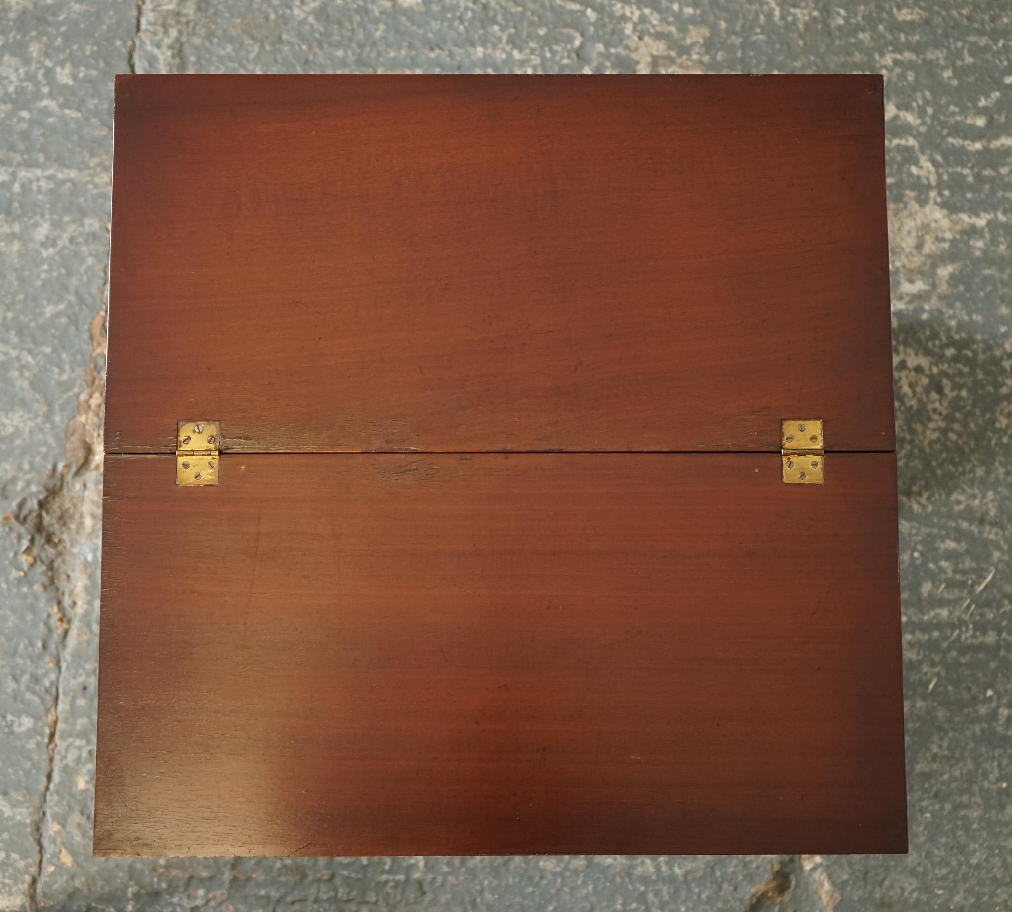 VINTAGE MILITARY CAMPAIGN CHEST OF DRAWERS WITH FOLDiNG SERVING TOP 3