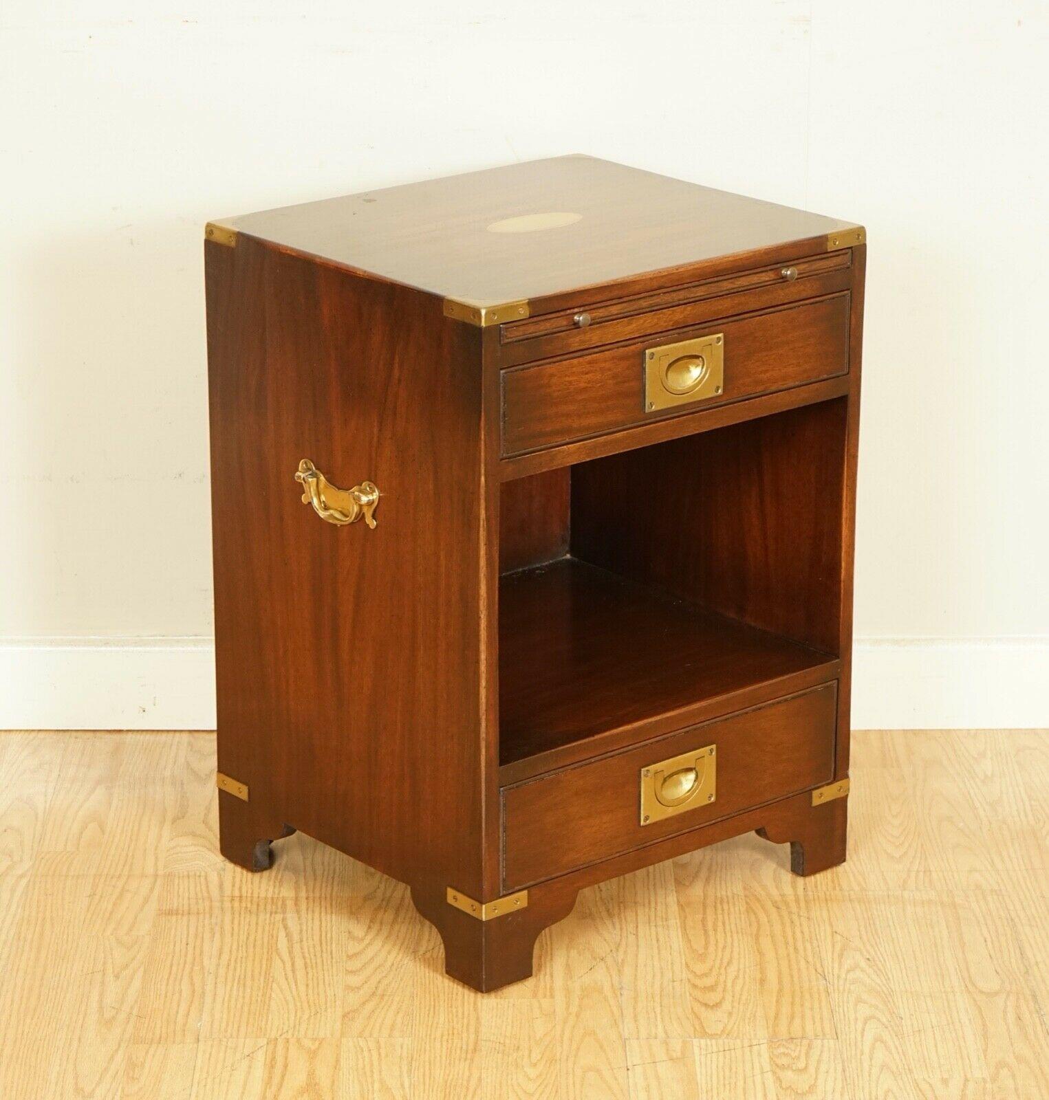 We are so excited to present to you this outstanding vintage Military campaign Mahogany bedside table.

A very well made and solid piece of furniture, highly desirable as the years go by Campaign furniture only gets more popular over the years.