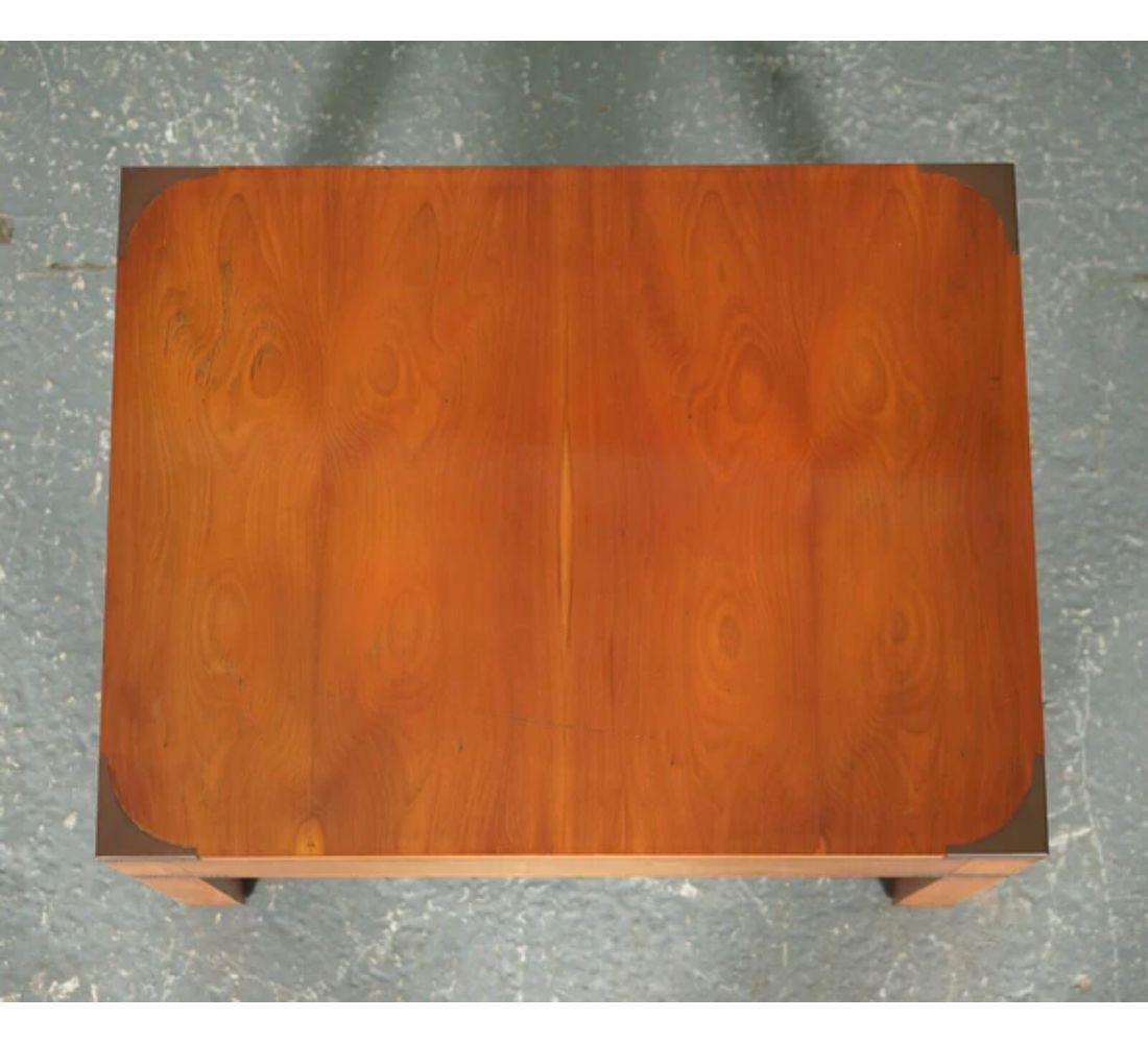 Vintage Military Campaign Yew Wood Bedside Side End Lamp Table For Sale 1