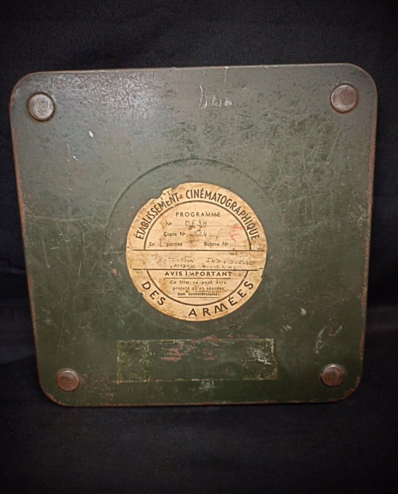 Película Militar Vintage con Caja Metálica 