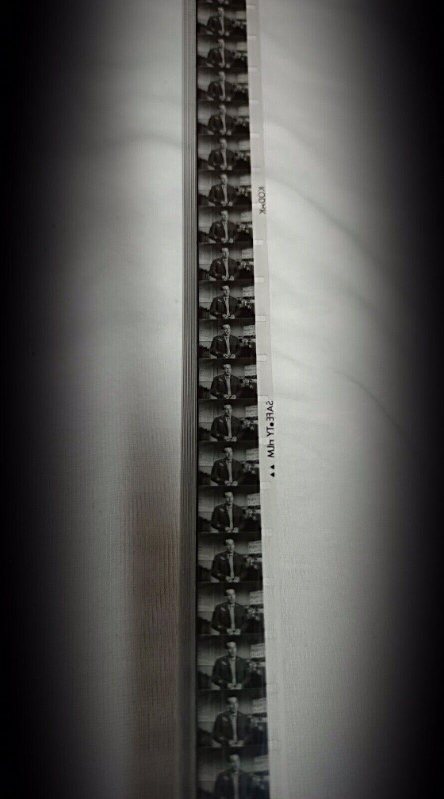 Película Militar Vintage con Caja Metálica 
