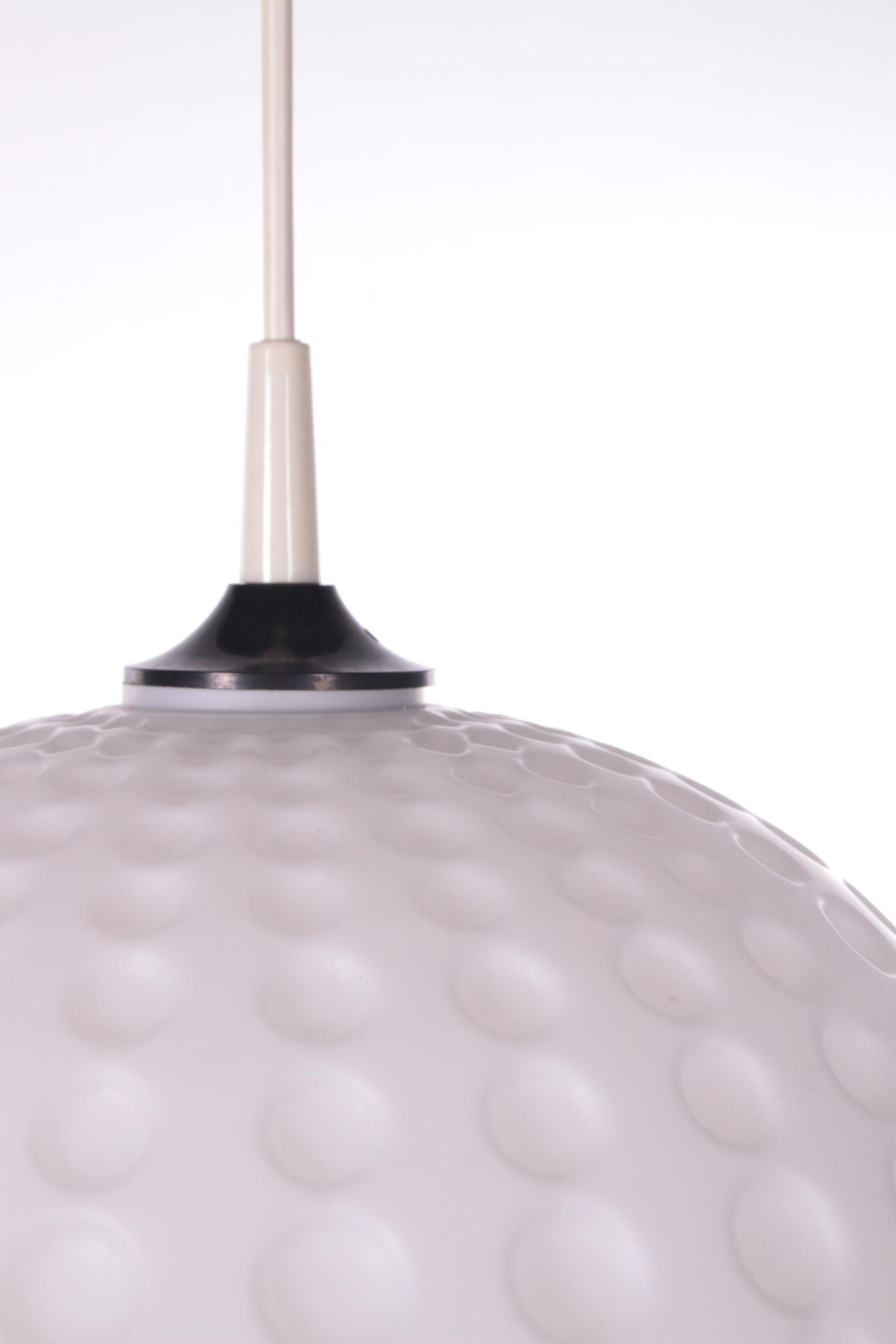 Vintage Milk Glass Hanging Lamp by Peill Und Putzler, 1960s In Good Condition For Sale In Oirlo, LI
