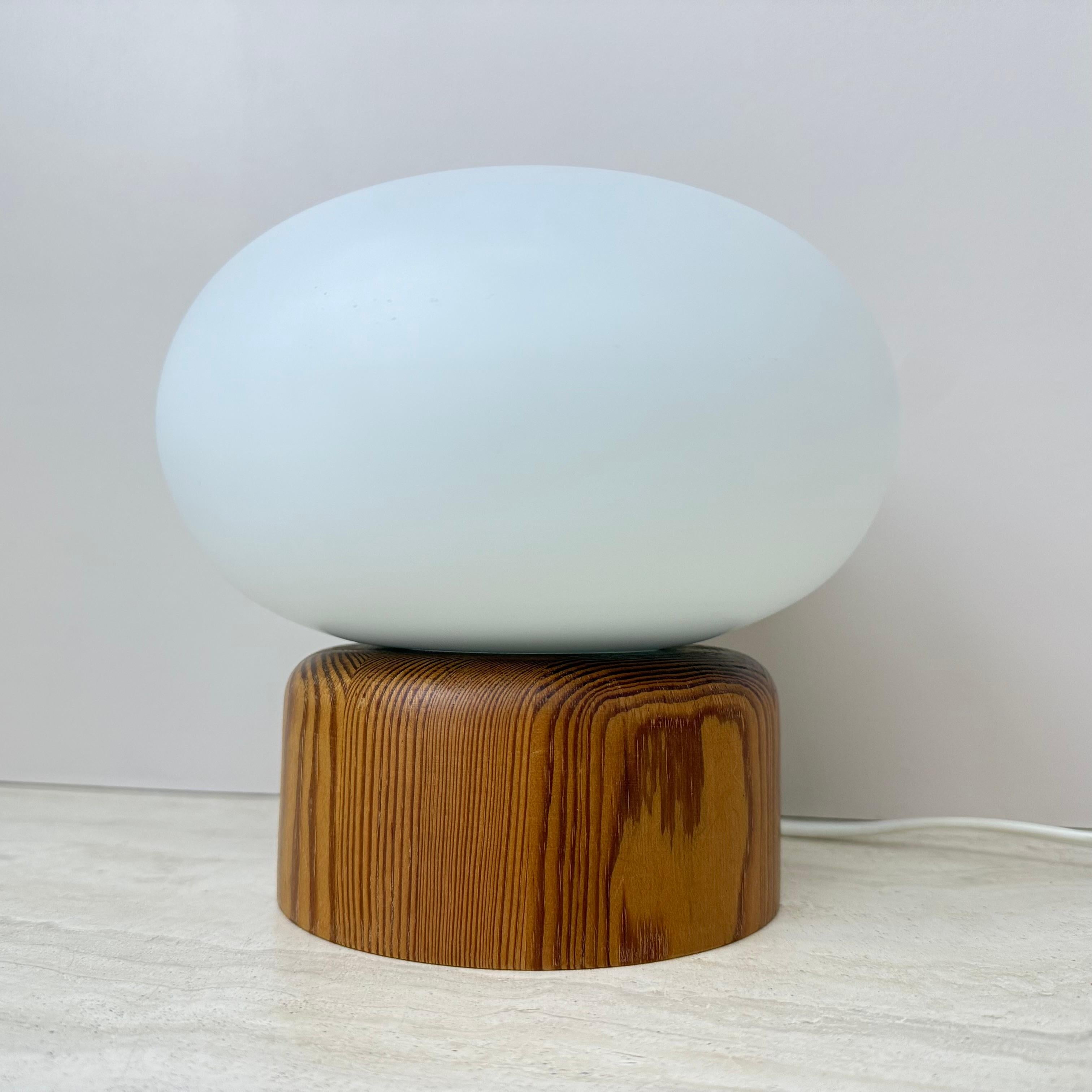Vintage milk glass table lamp with wooden base by Bestform Freudenberg , 1970s For Sale 3