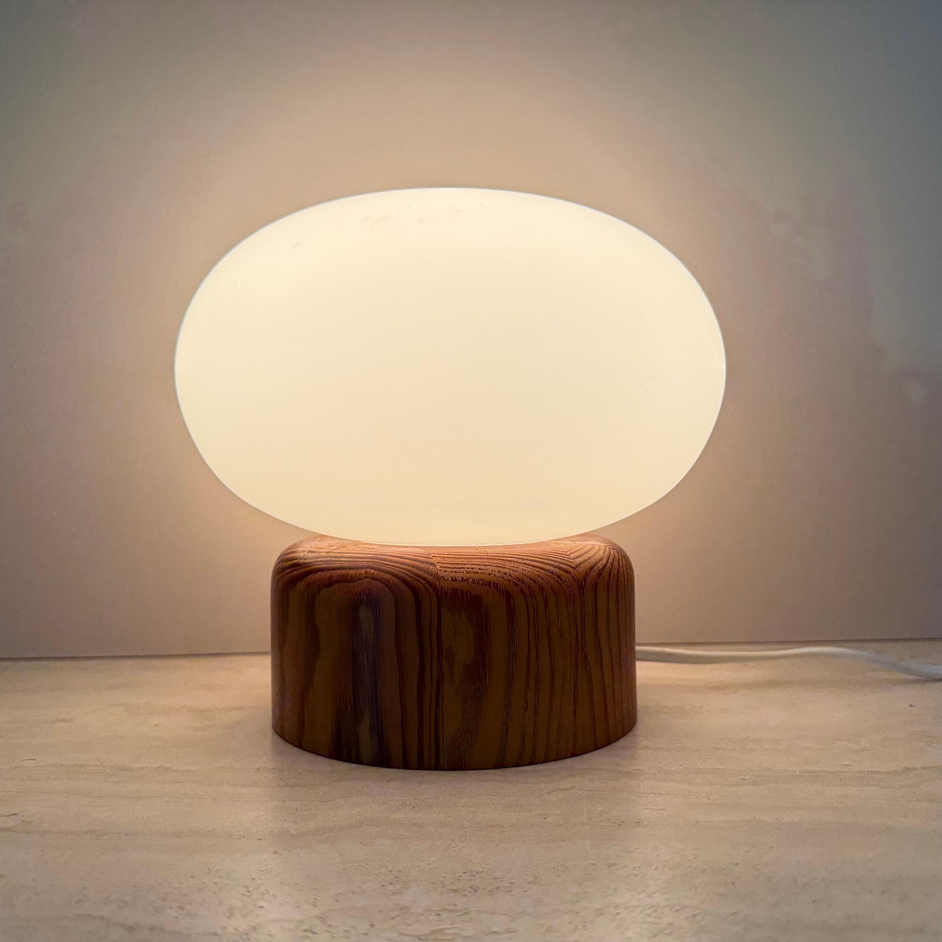 Vintage milk glass table lamp with wooden base by Bestform Freudenberg , 1970s For Sale 6