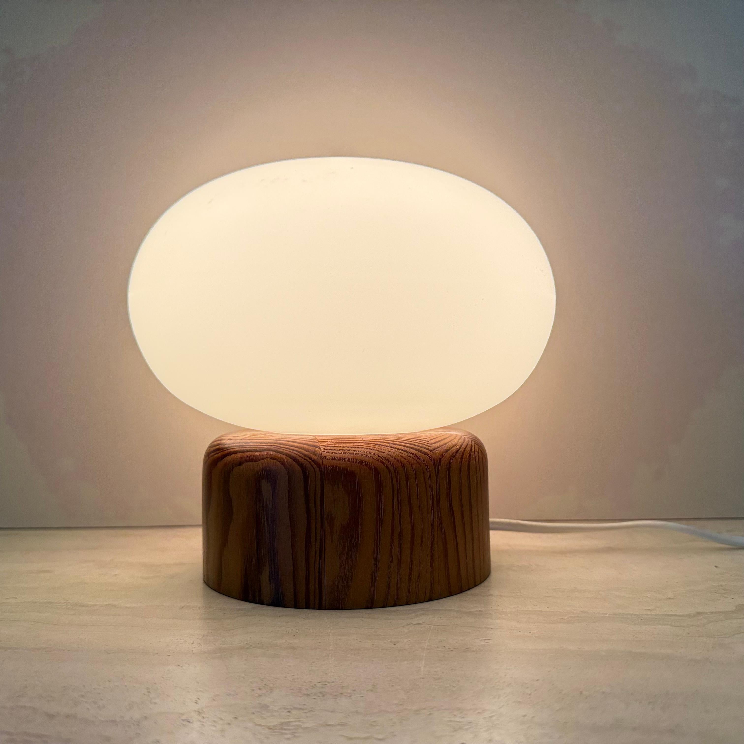 Vintage milk glass table lamp with wooden base by Bestform Freudenberg , 1970s For Sale 7
