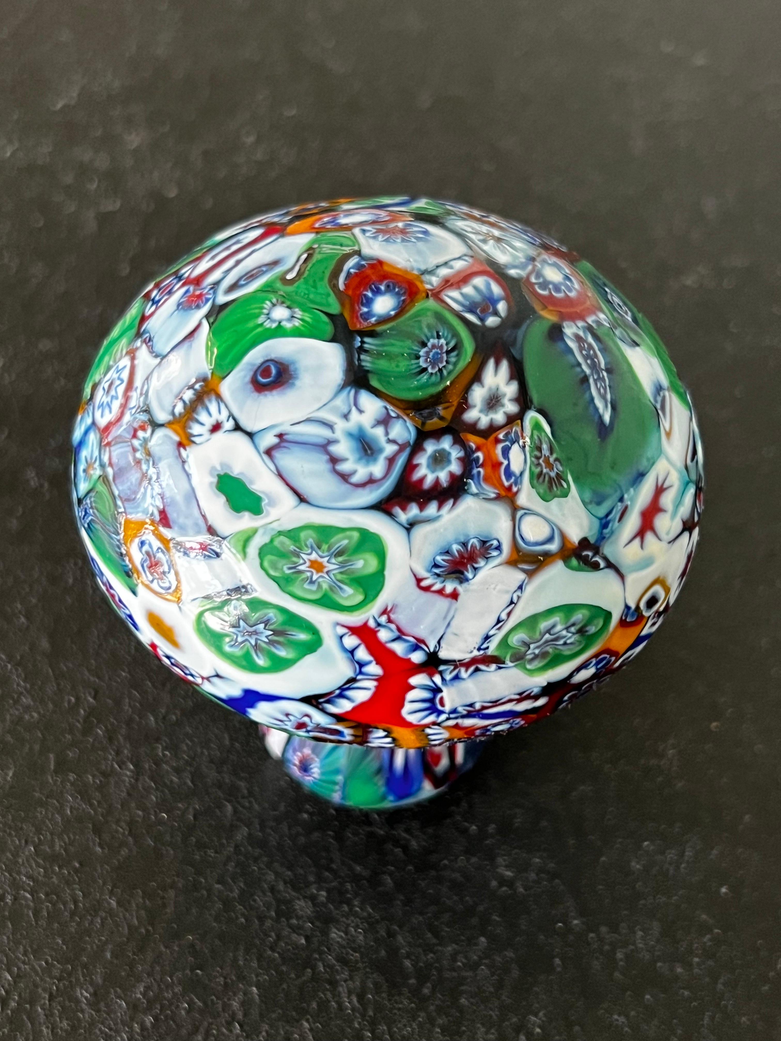 Vintage Millefiori Glass Mushroom Paperweight In Good Condition For Sale In Fort Washington, MD