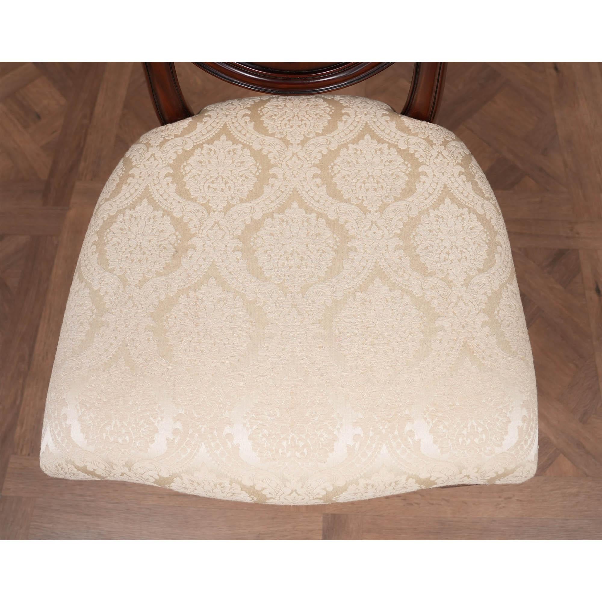 Set di 4 sedie Shieldback Millinder d'epoca in vendita 4