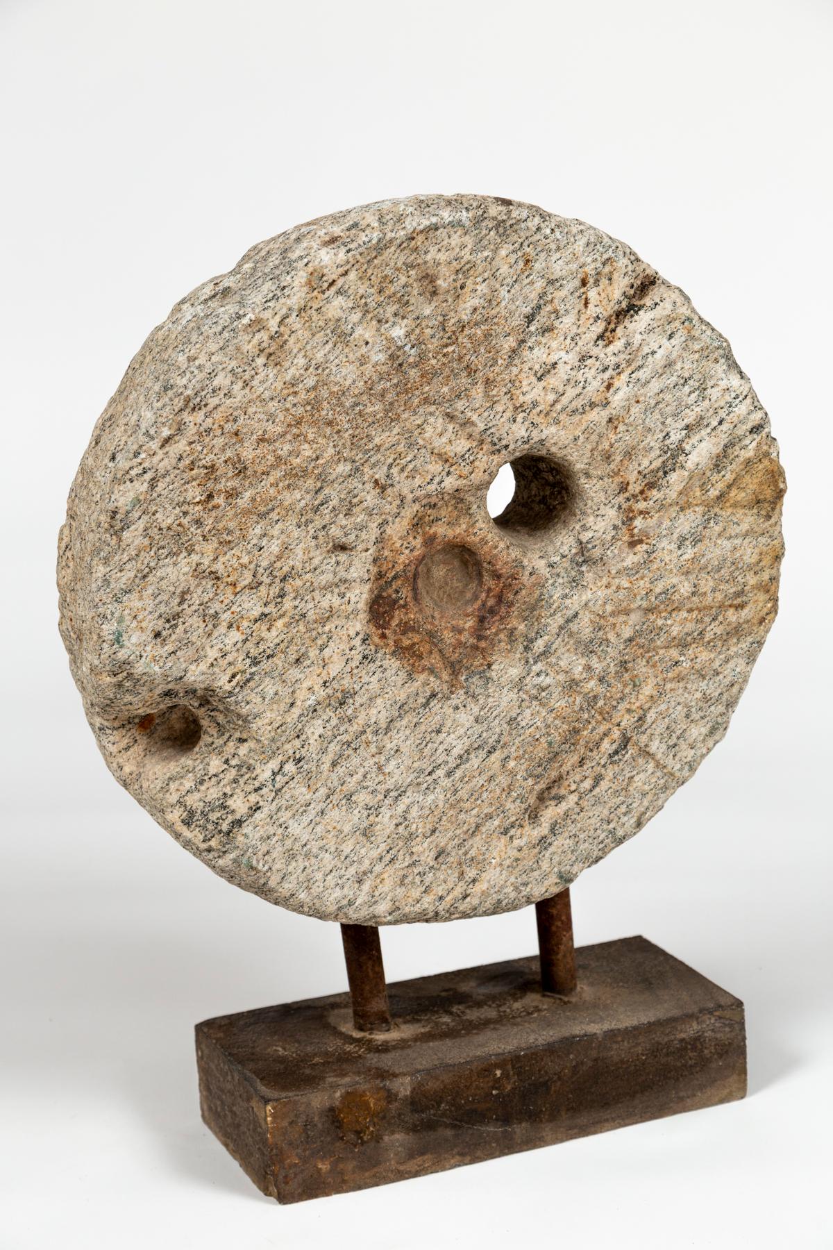 Vintage Millstone on Base, 20th Century In Good Condition For Sale In Chappaqua, NY