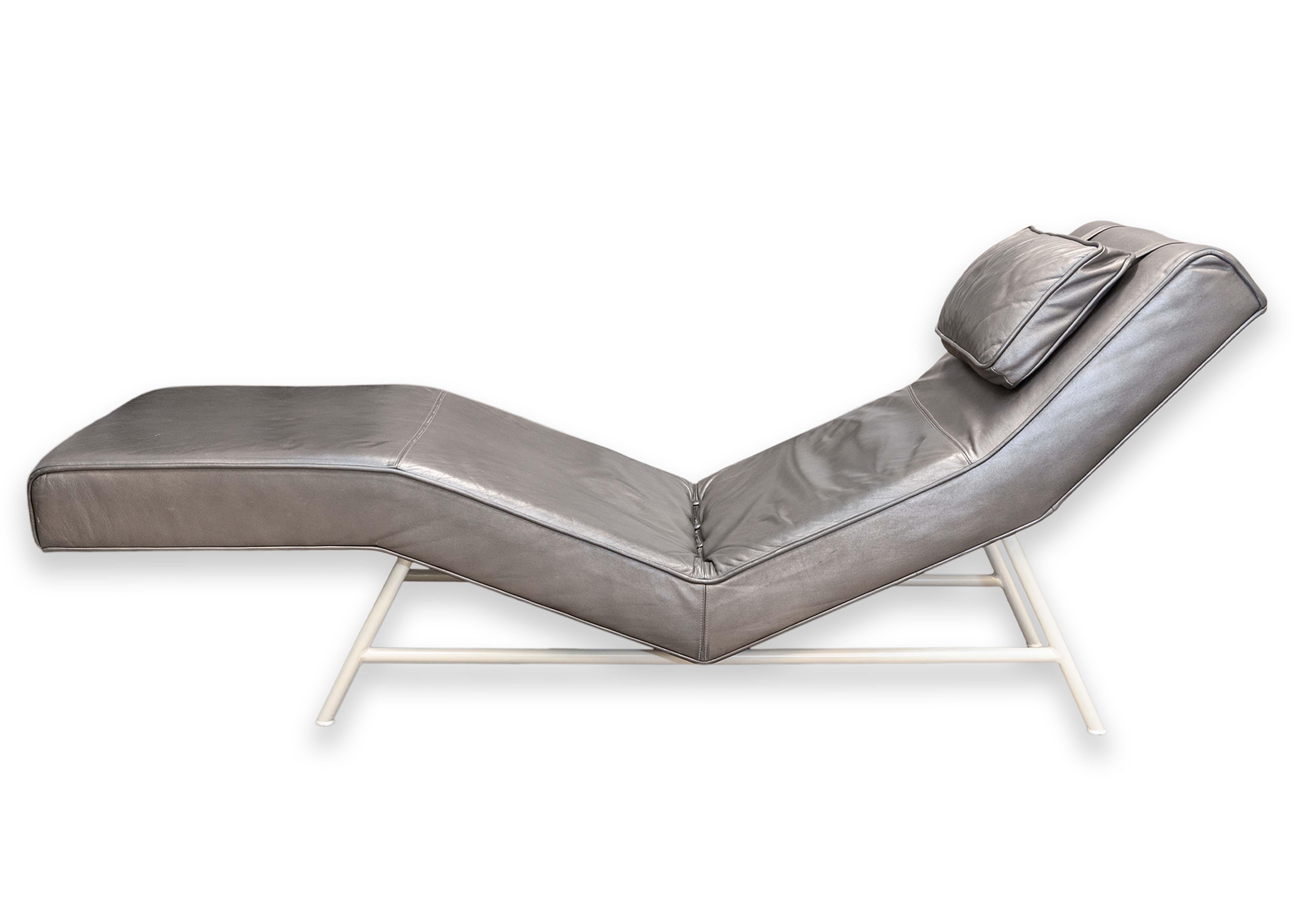 Vintage Milo Baughman for Thayer Coggin Grey Leather Fred Chaise Lounge Chair For Sale 3