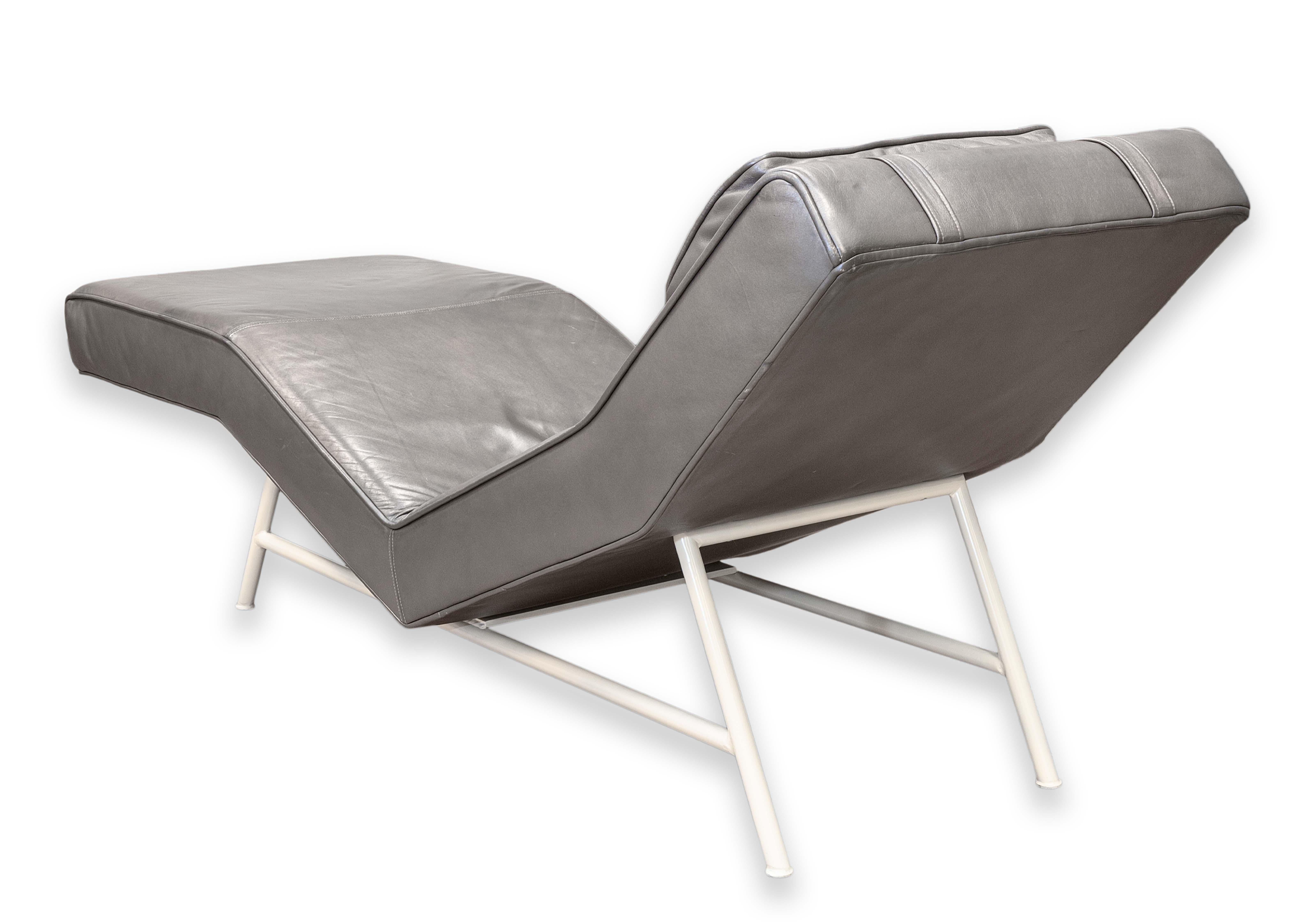 Vintage Milo Baughman for Thayer Coggin Grey Leather Fred Chaise Lounge Chair For Sale 4