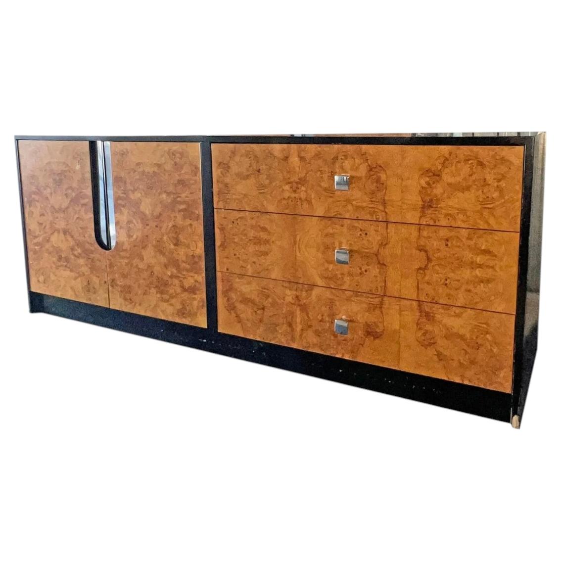Vintage Milo Baughman Stil Wurzelholz und Schwarz Kommode oder Credenza in Modern Design im Angebot