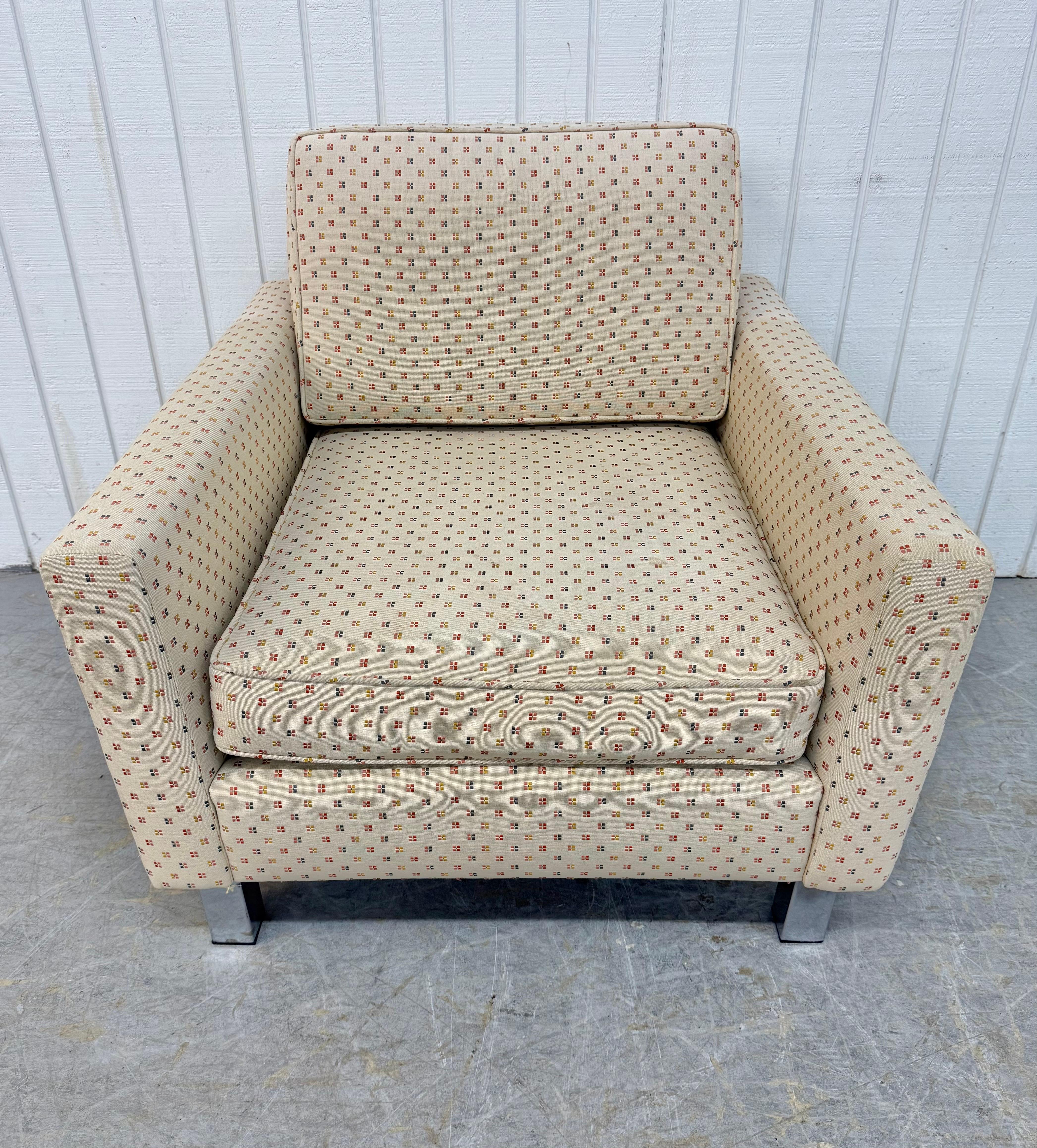 Vintage Milo Baughman Style Club Chairs - Set of 2 Bon état - En vente à Clarksboro, NJ